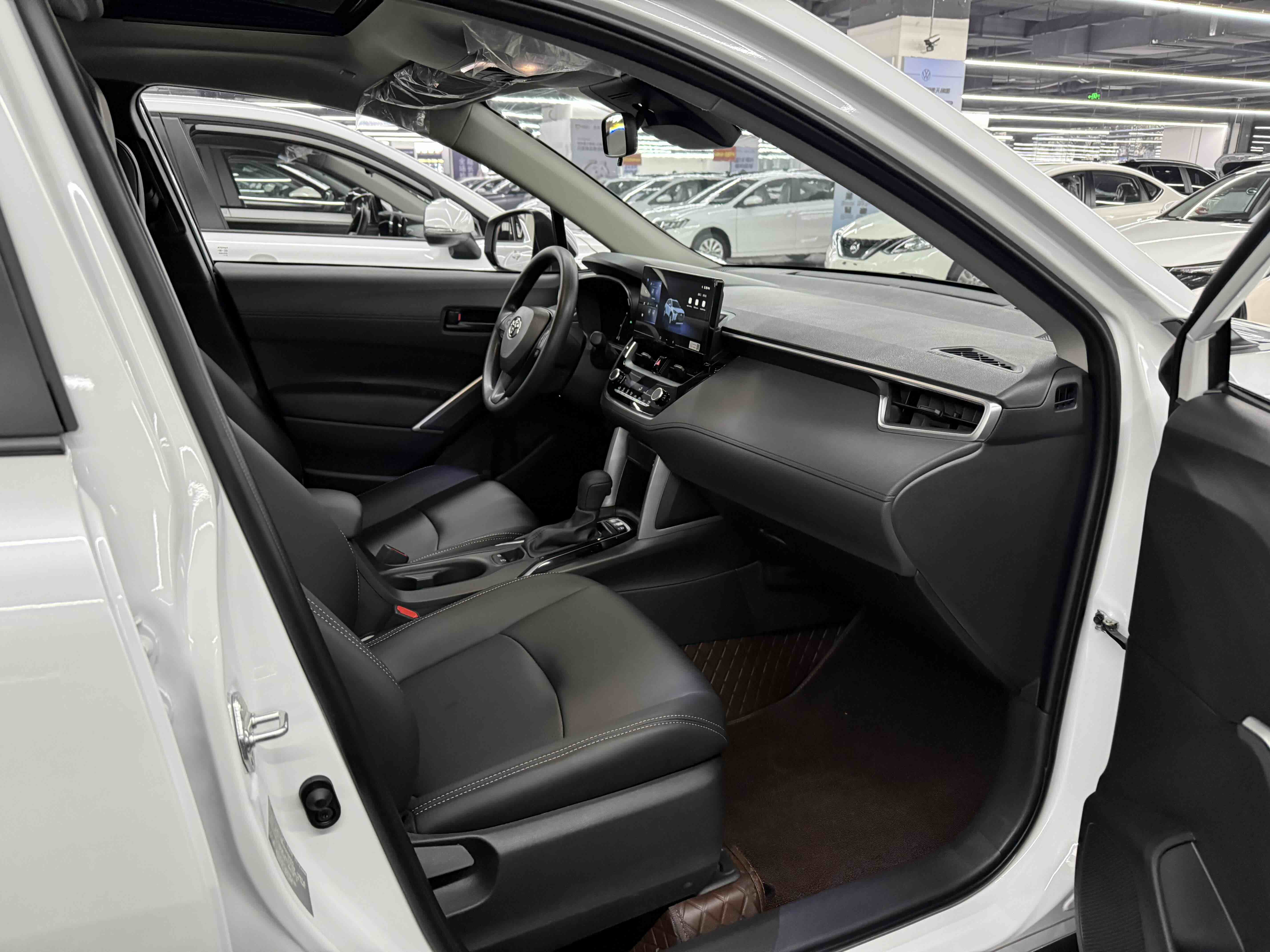 Toyota Corolla Cross 2026 immagine di auto #5