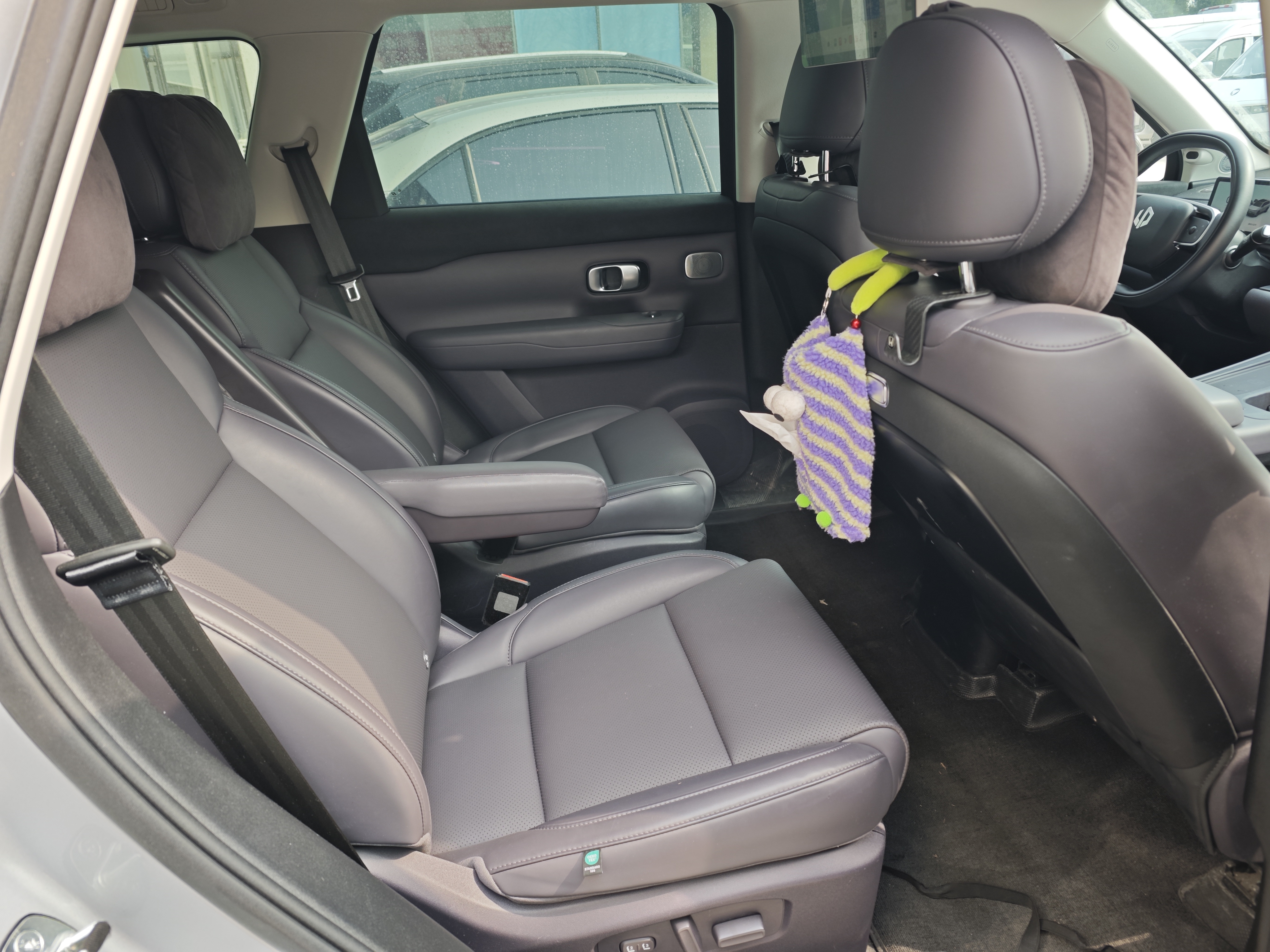 零跑汽车 零跑C16 2024 汽车图片 #5