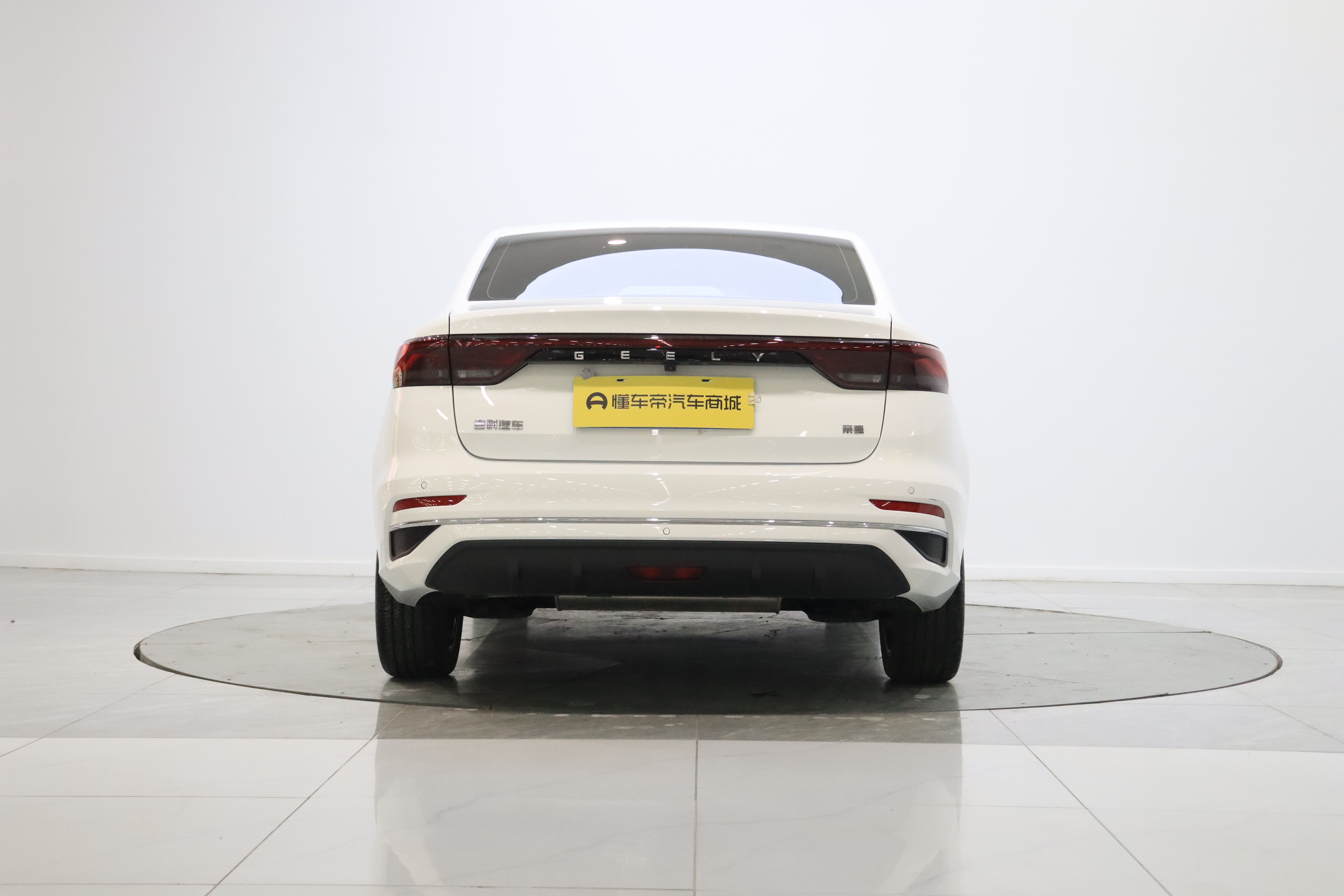 GEELY Emgrand 2025 #5 GEELY Emgrand 2025 car image #5