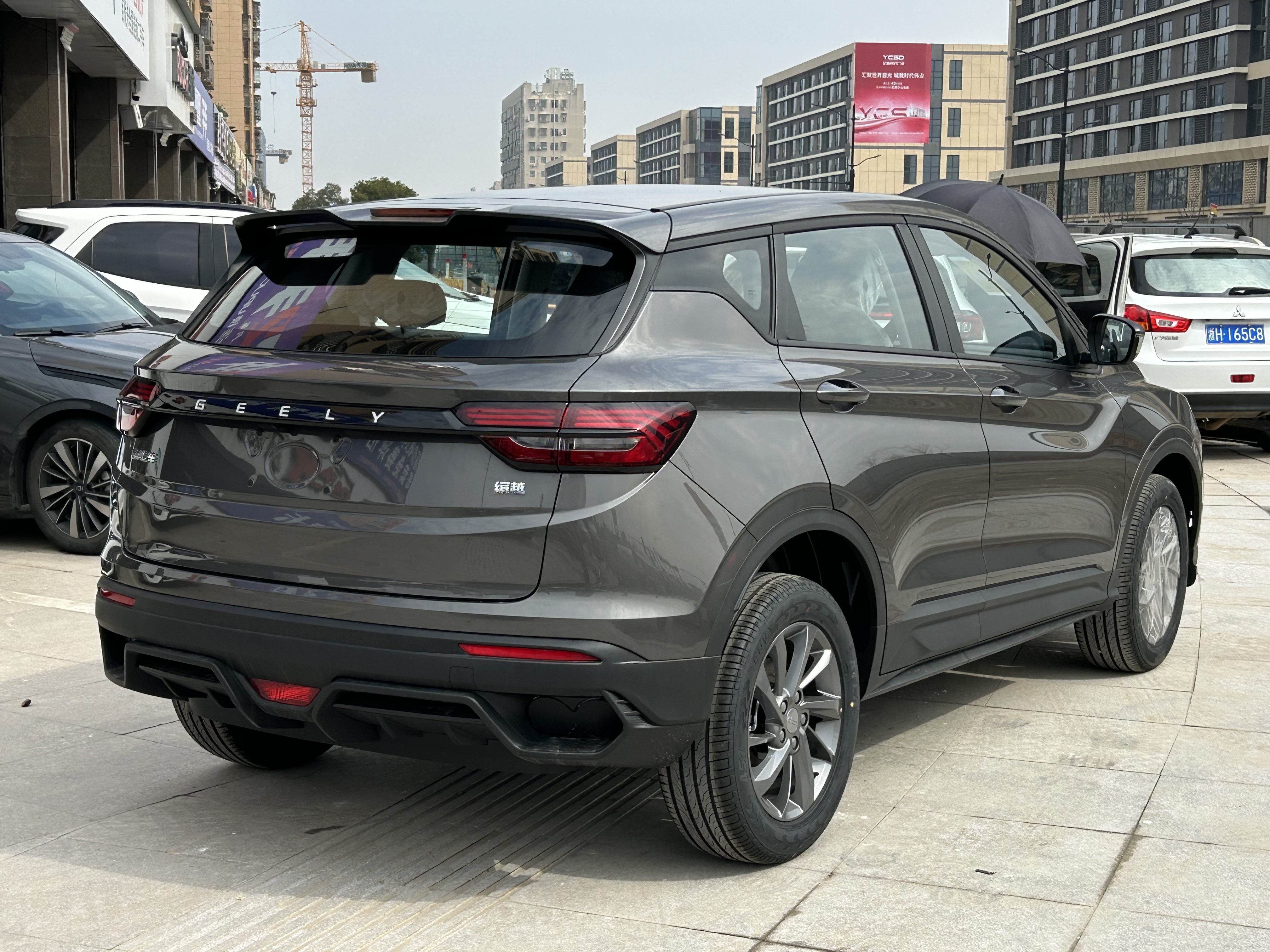 GEELY Coolray 2026 #5 GEELY Coolray 2026 car image #5