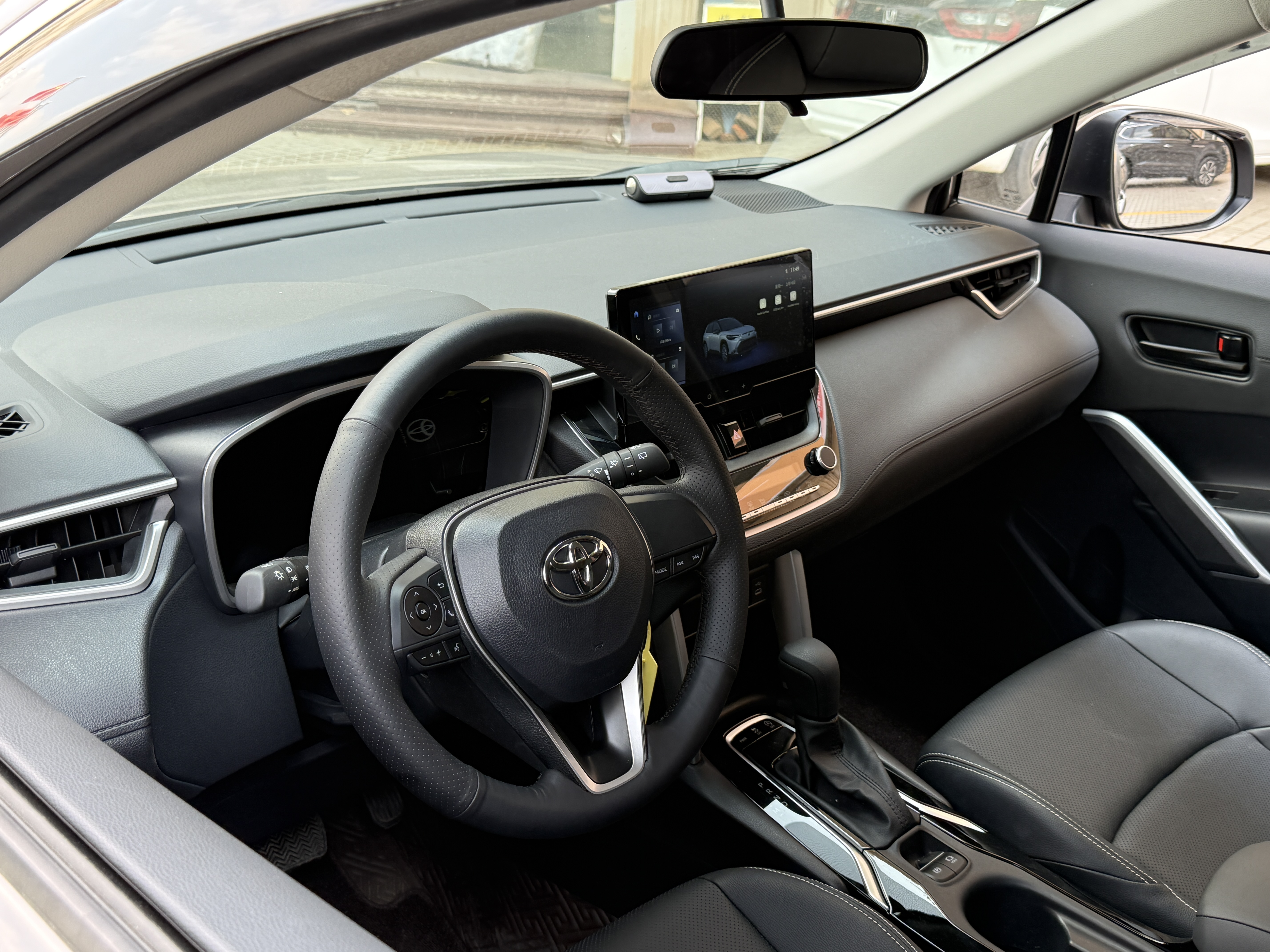 丰田 锋兰达 2025 汽车图片 #5