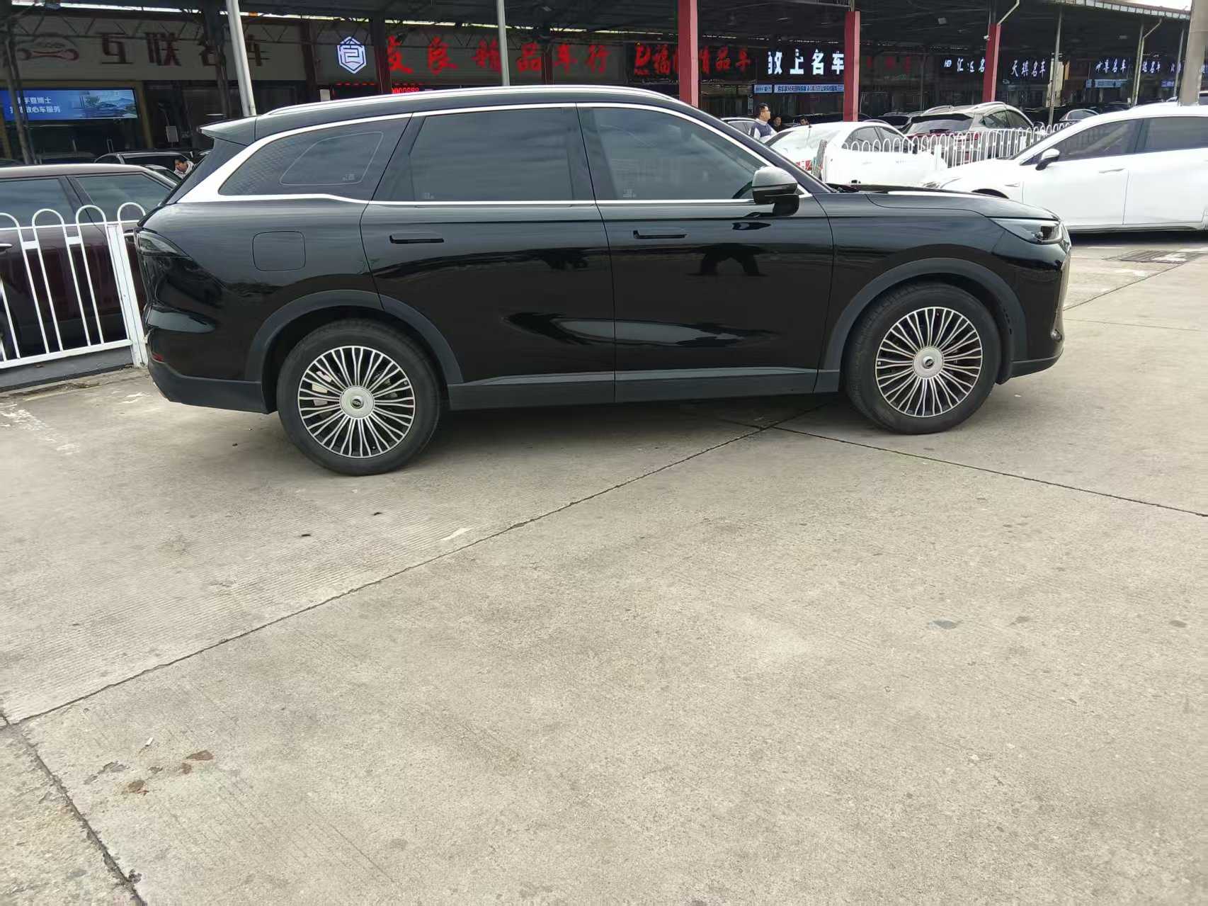 Chery Tiggo8L 2025 #5 Chery Tiggo8L 2025 car image #5