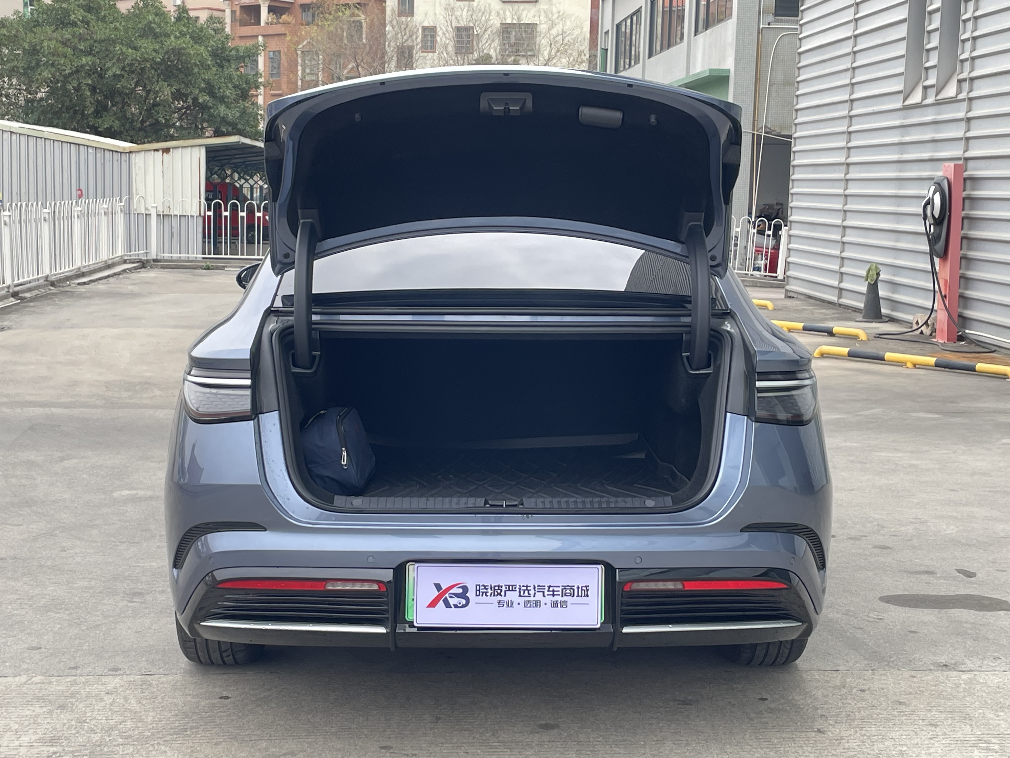 BYD Seal 07 DM-i 2024 car image #5