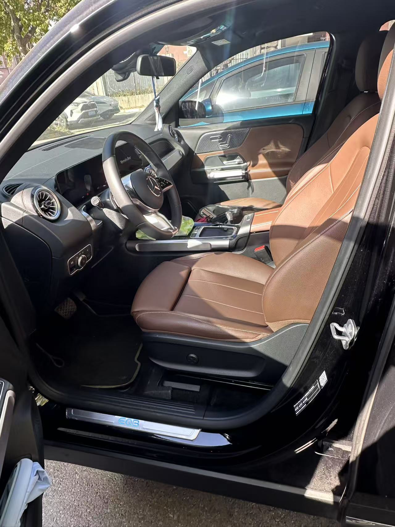 Mercedes-Benz EQB Class 2025 #5 Mercedes-Benz EQB Class 2025 car image #5