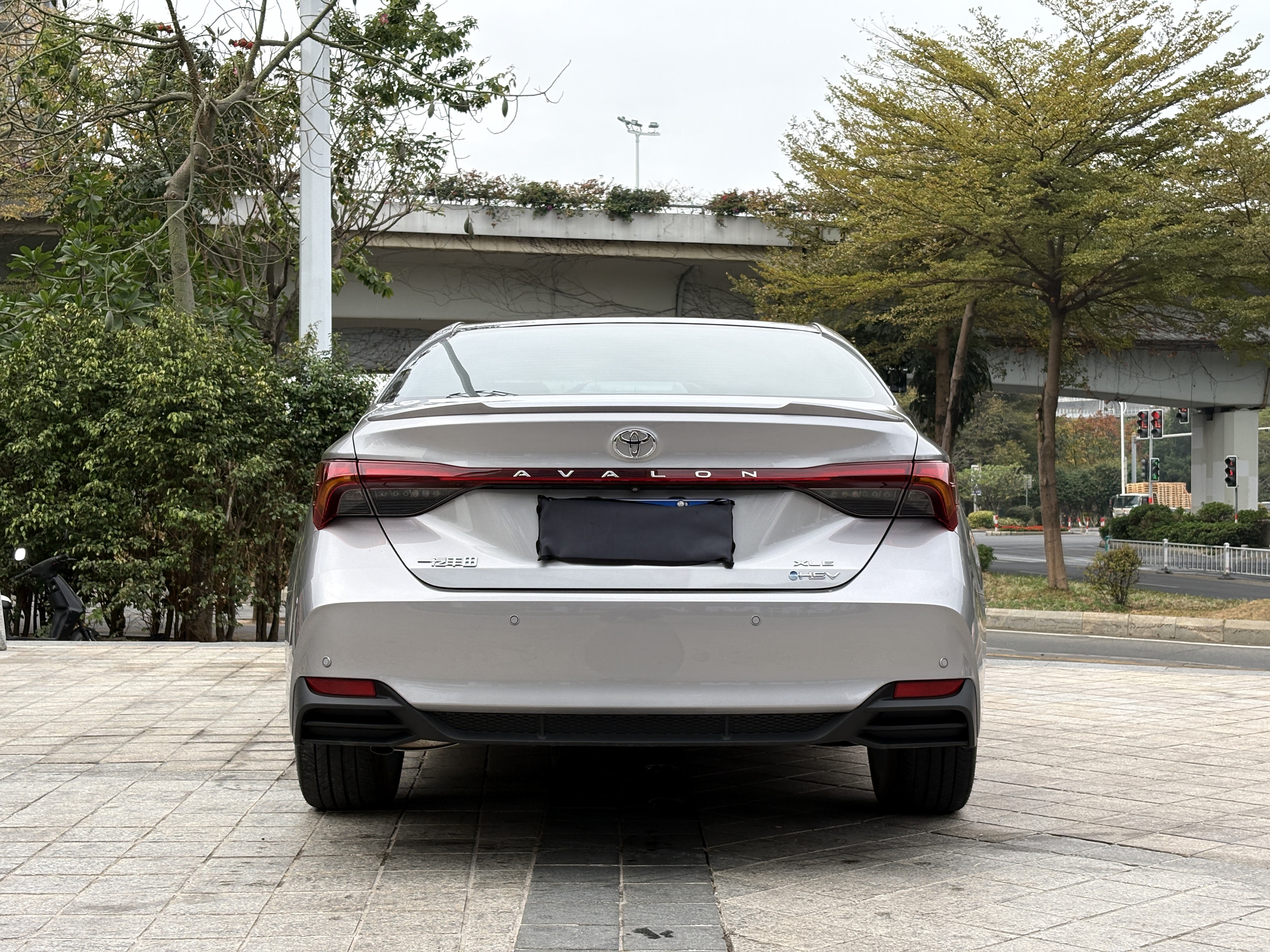 Toyota Avalon 2025 car image #5