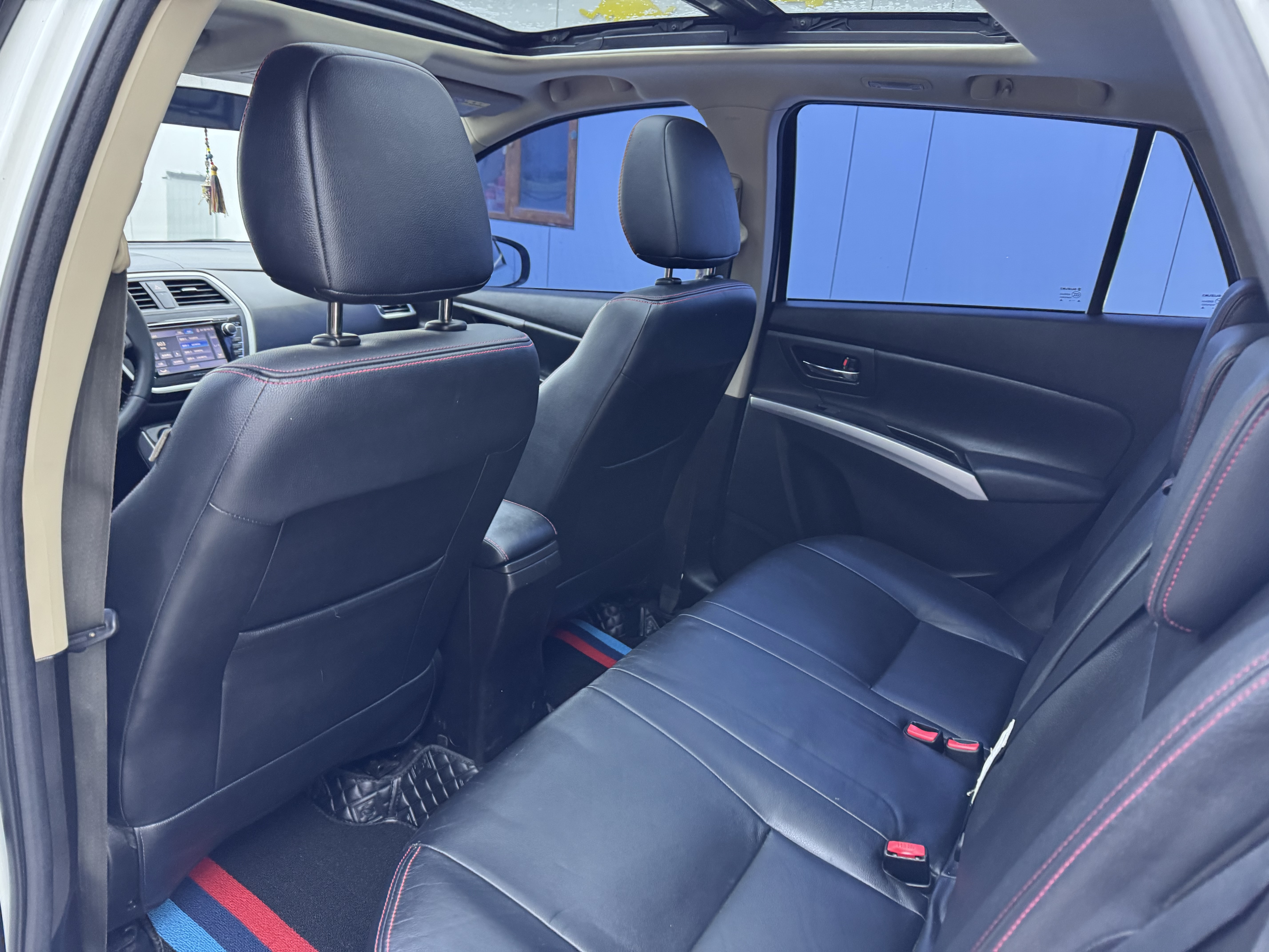 Suzuki S-Cross 2016 صورة سيارة #5