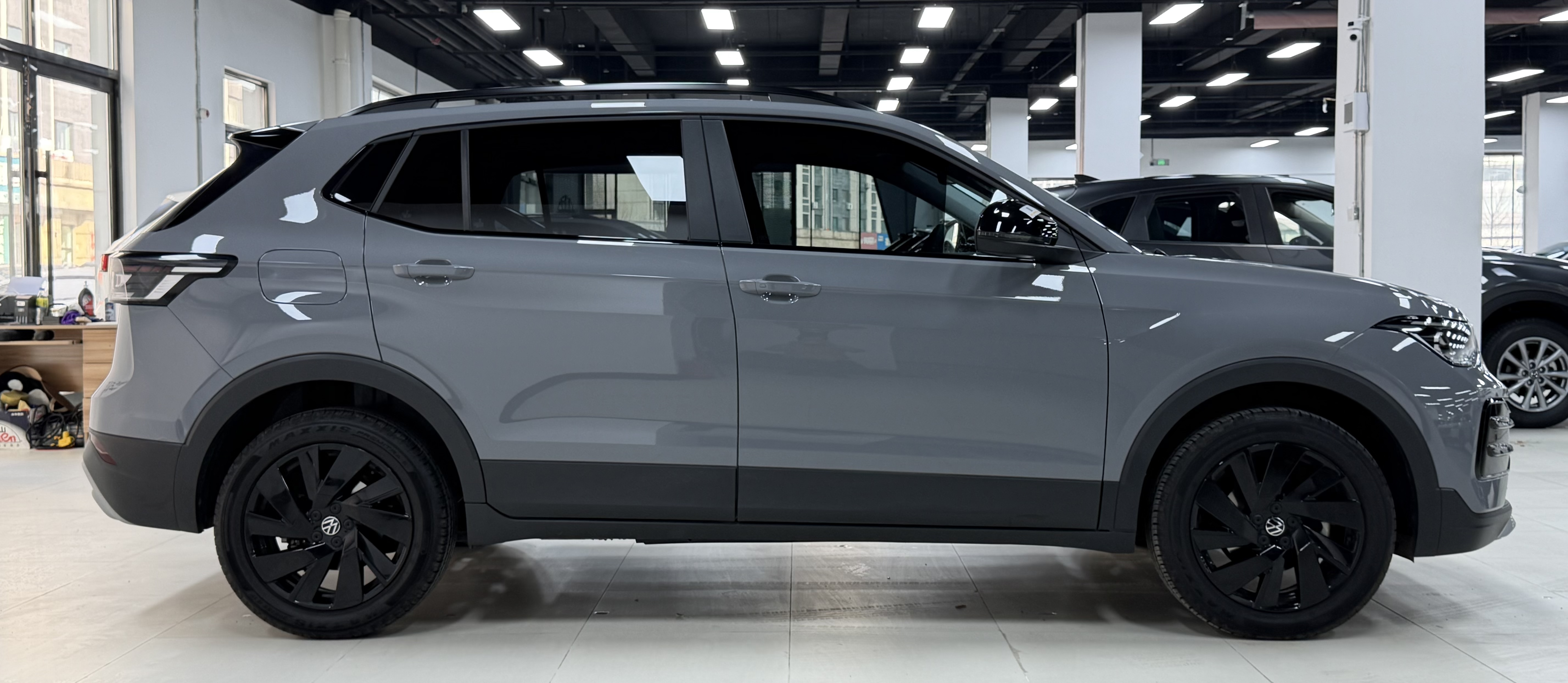 Volkswagen Tharu 2025 car image #5