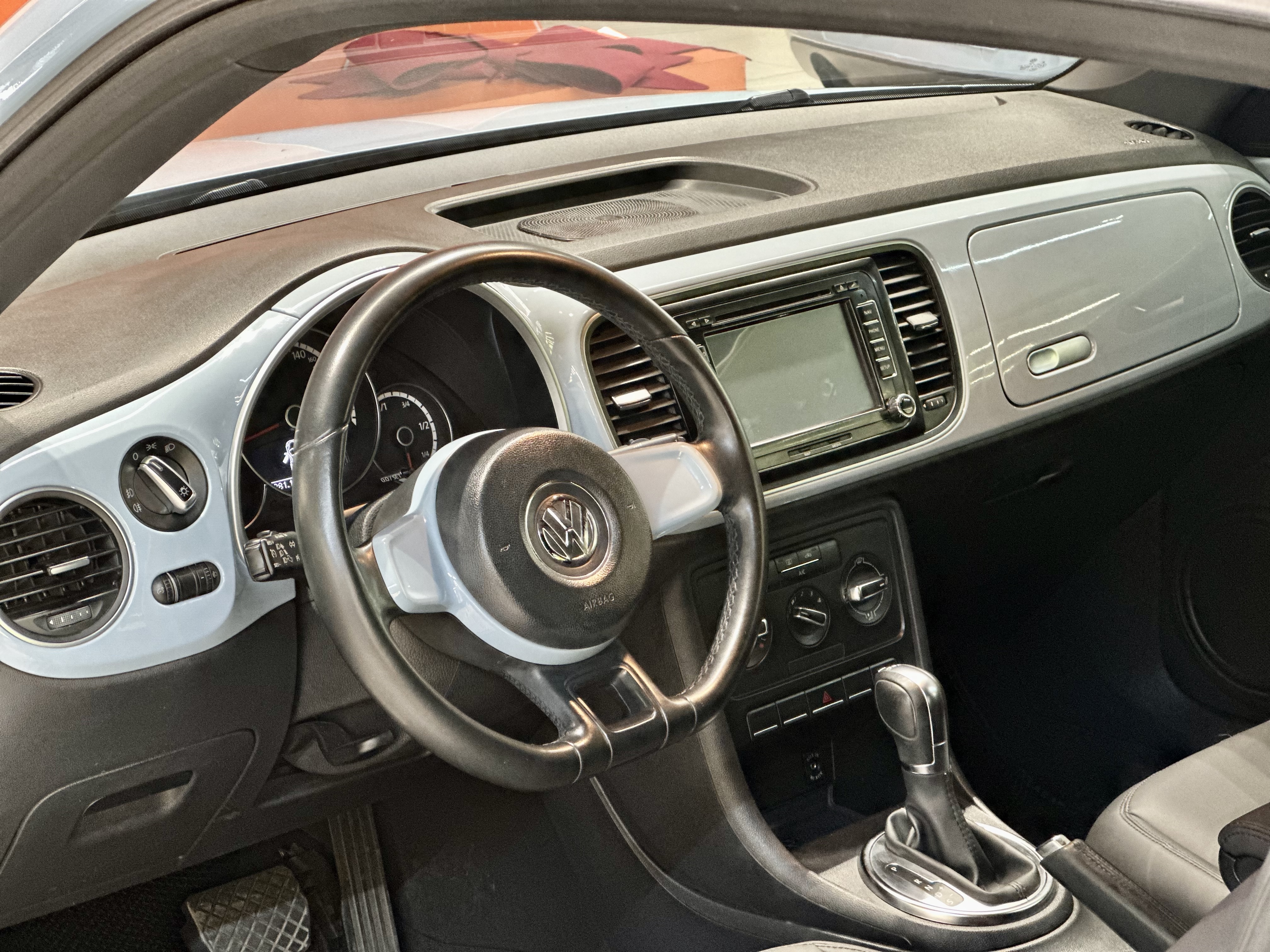 Volkswagen Beetle 2014 immagine di auto #5