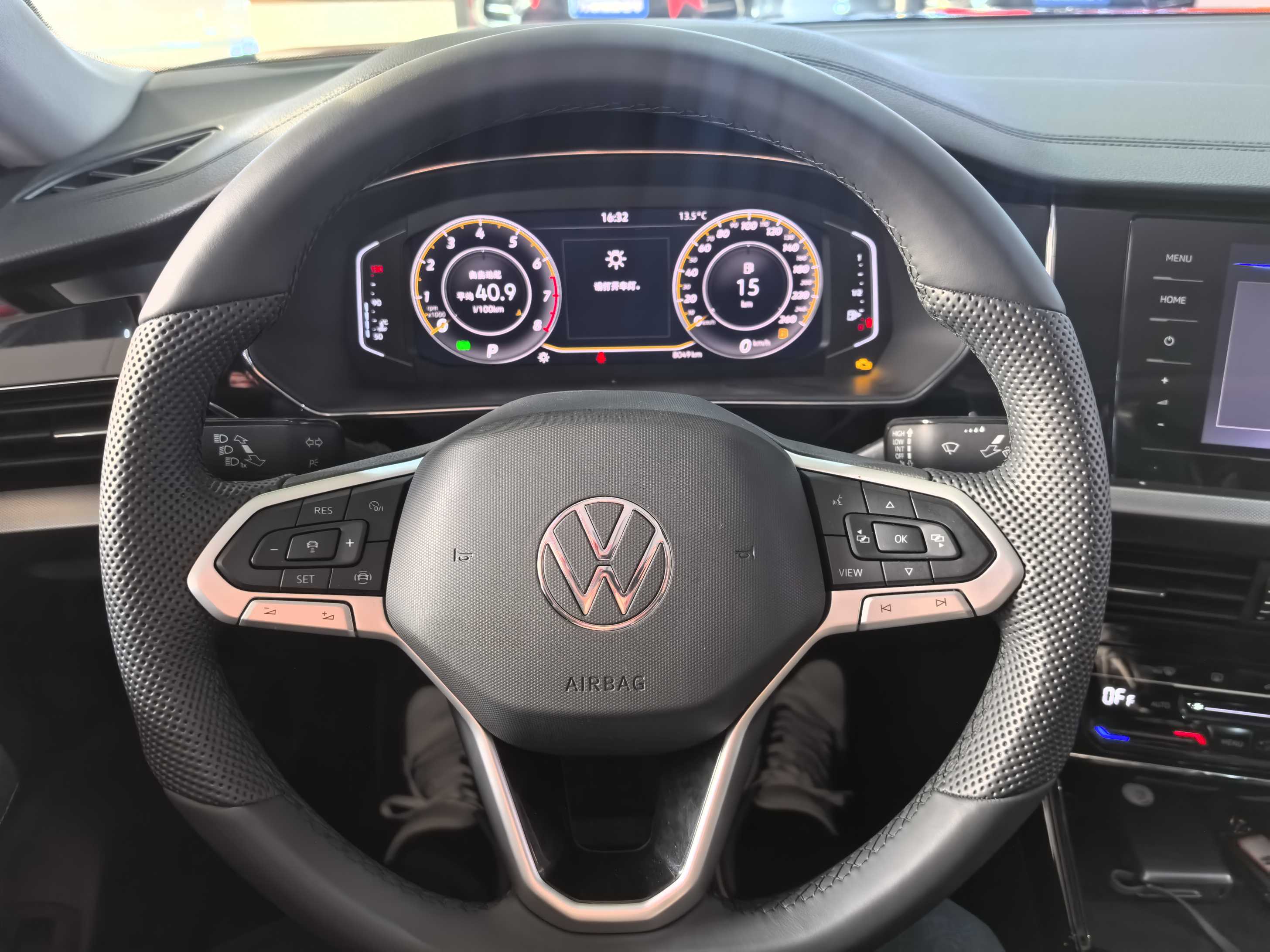 Volkswagen Passat 2025 #5 Volkswagen Passat 2025 car image #5