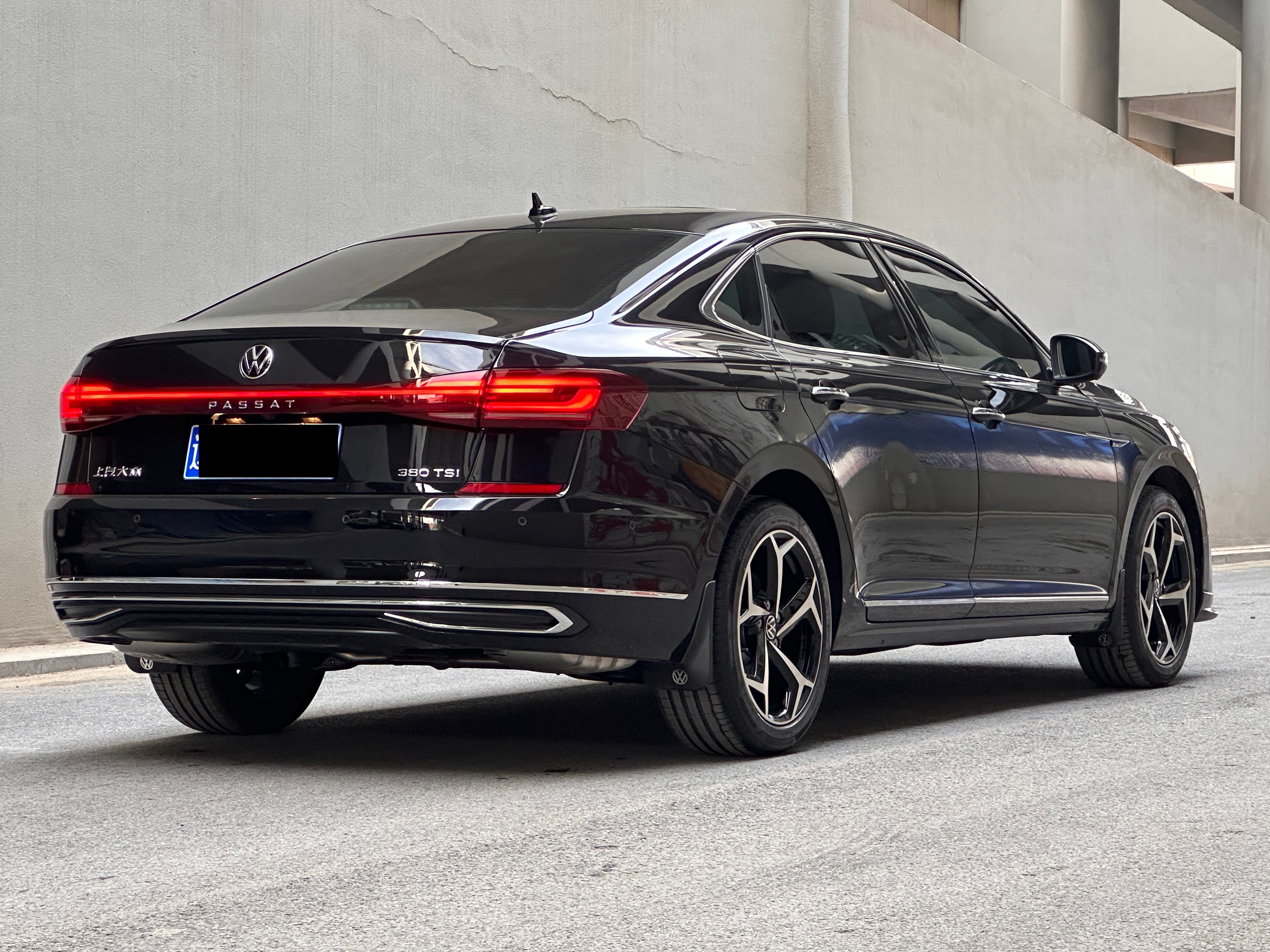 Volkswagen Passat 2025 #5 Volkswagen Passat 2025 car image #5