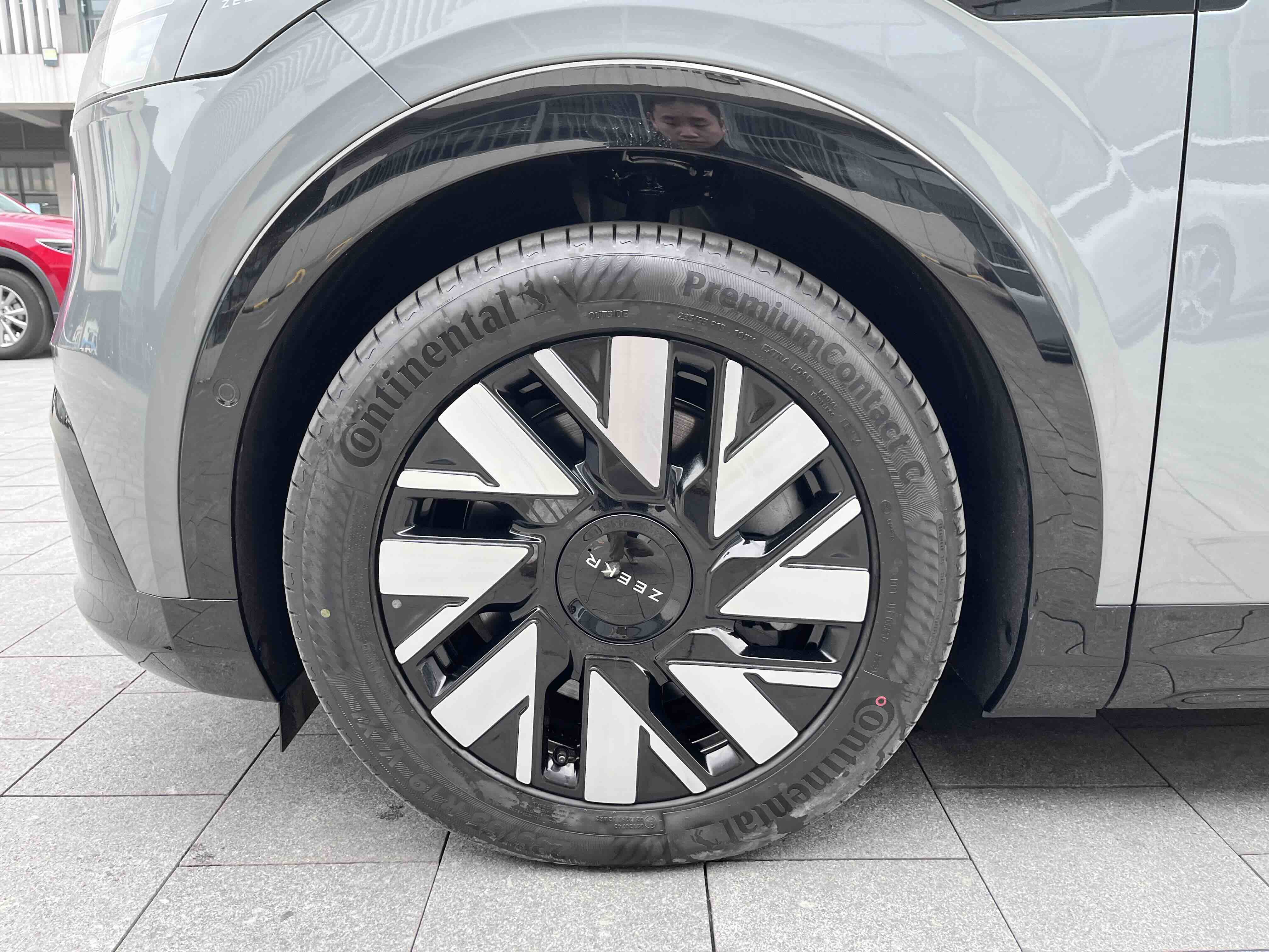 Zeekr MIX 2024 صورة سيارة #5