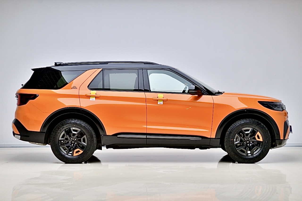 Ford Explorer 2024 #5 Ford Explorer 2024 car image #5