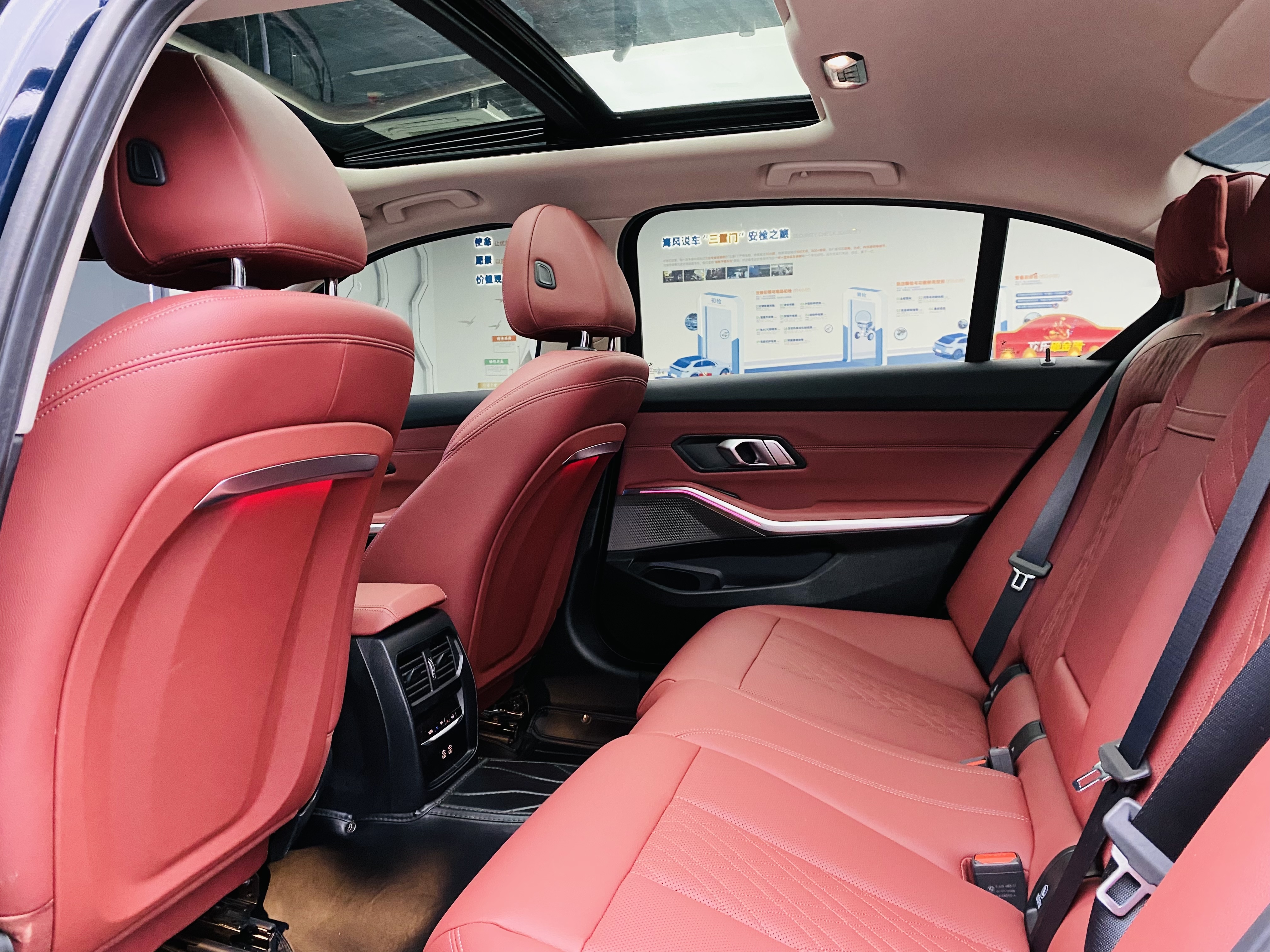 BMW 3 Series 2025 car image #5