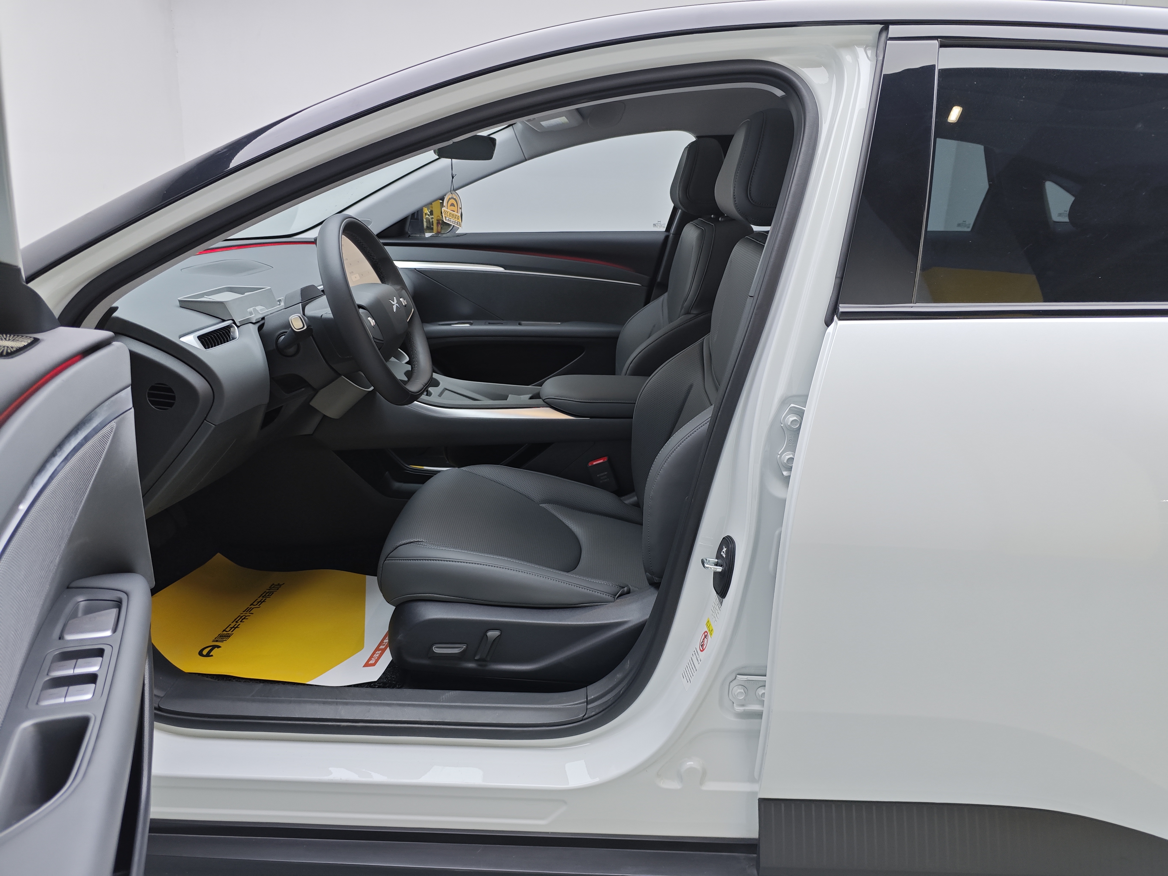 Xpeng MONA M03 2025 #5 Xpeng MONA M03 2025 immagine di auto #5