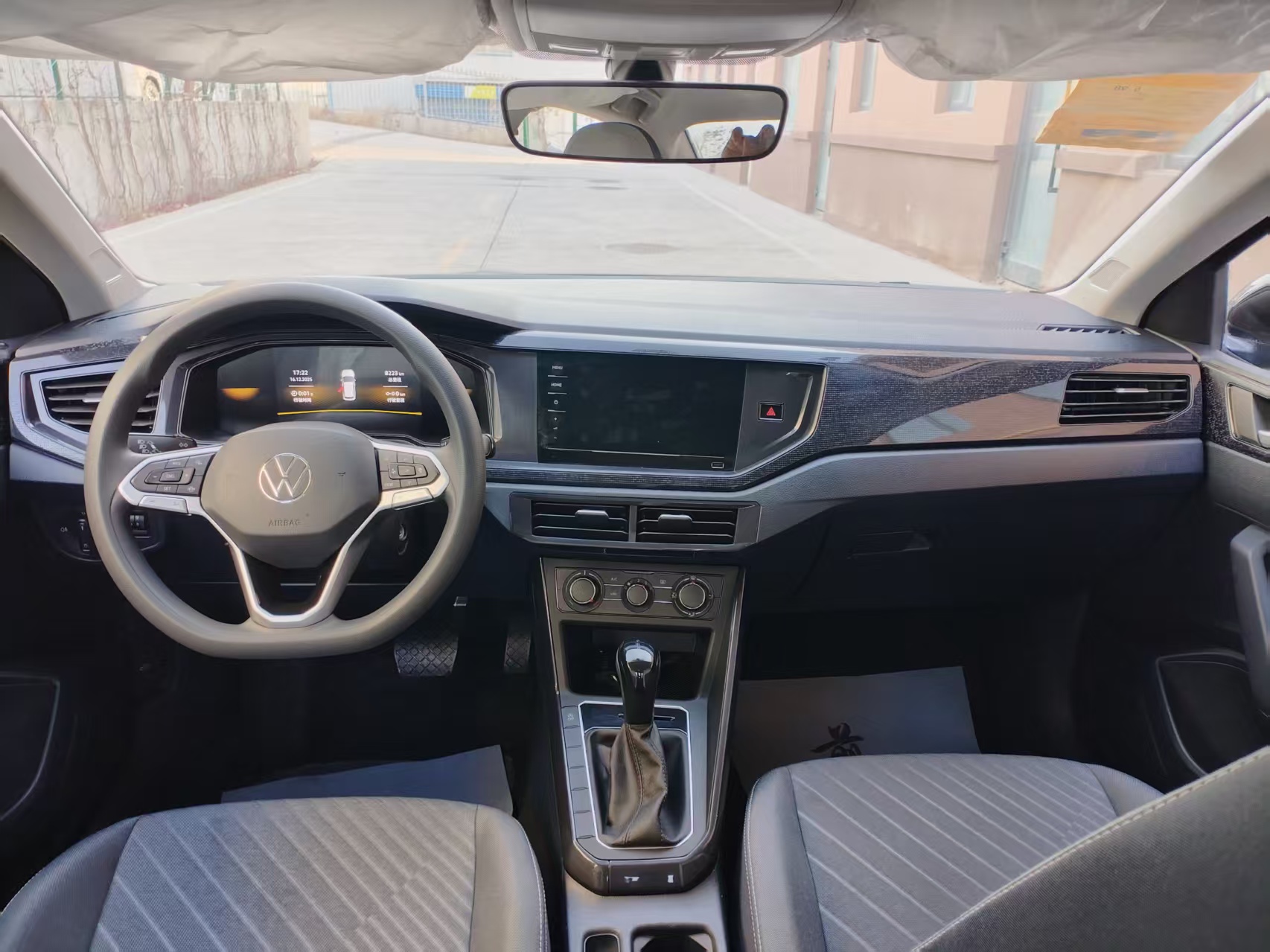 Volkswagen Lavida 2025 #5 Volkswagen Lavida 2025 car image #5