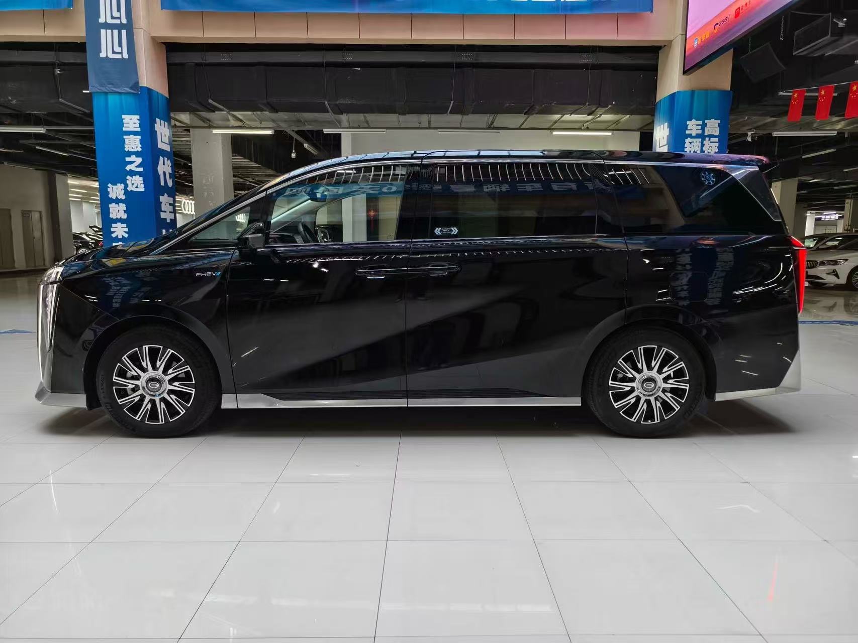 GAC Trumpchi E9 2025 #5 GAC Trumpchi E9 2025 imagem de carro #5