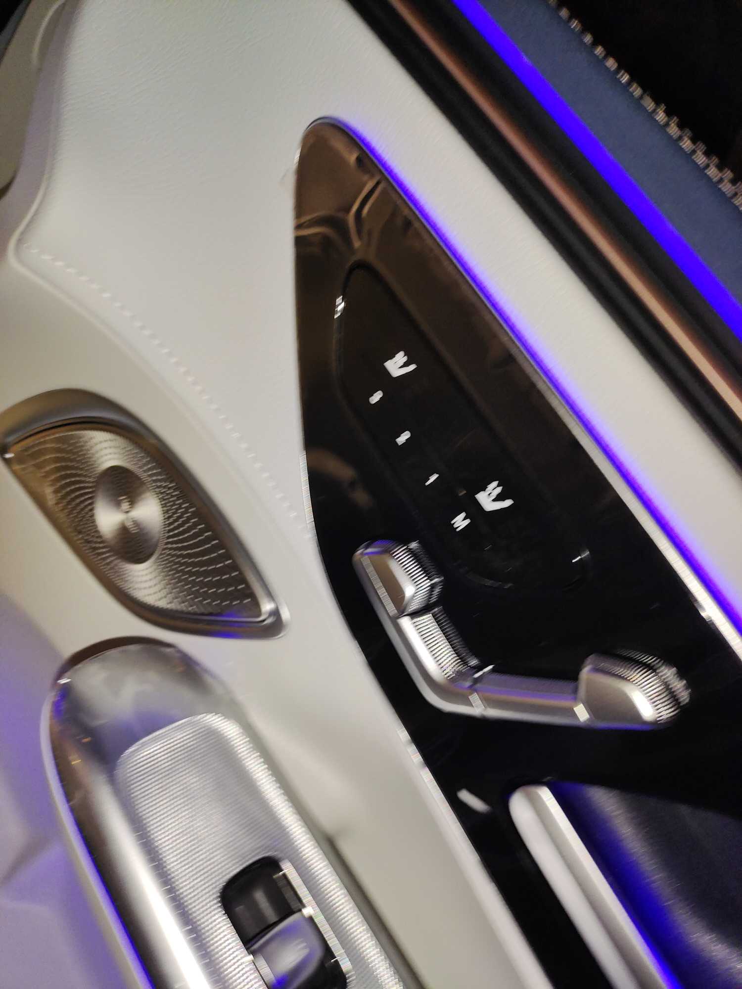 Mercedes-Benz EQE Class 2025 car image #5