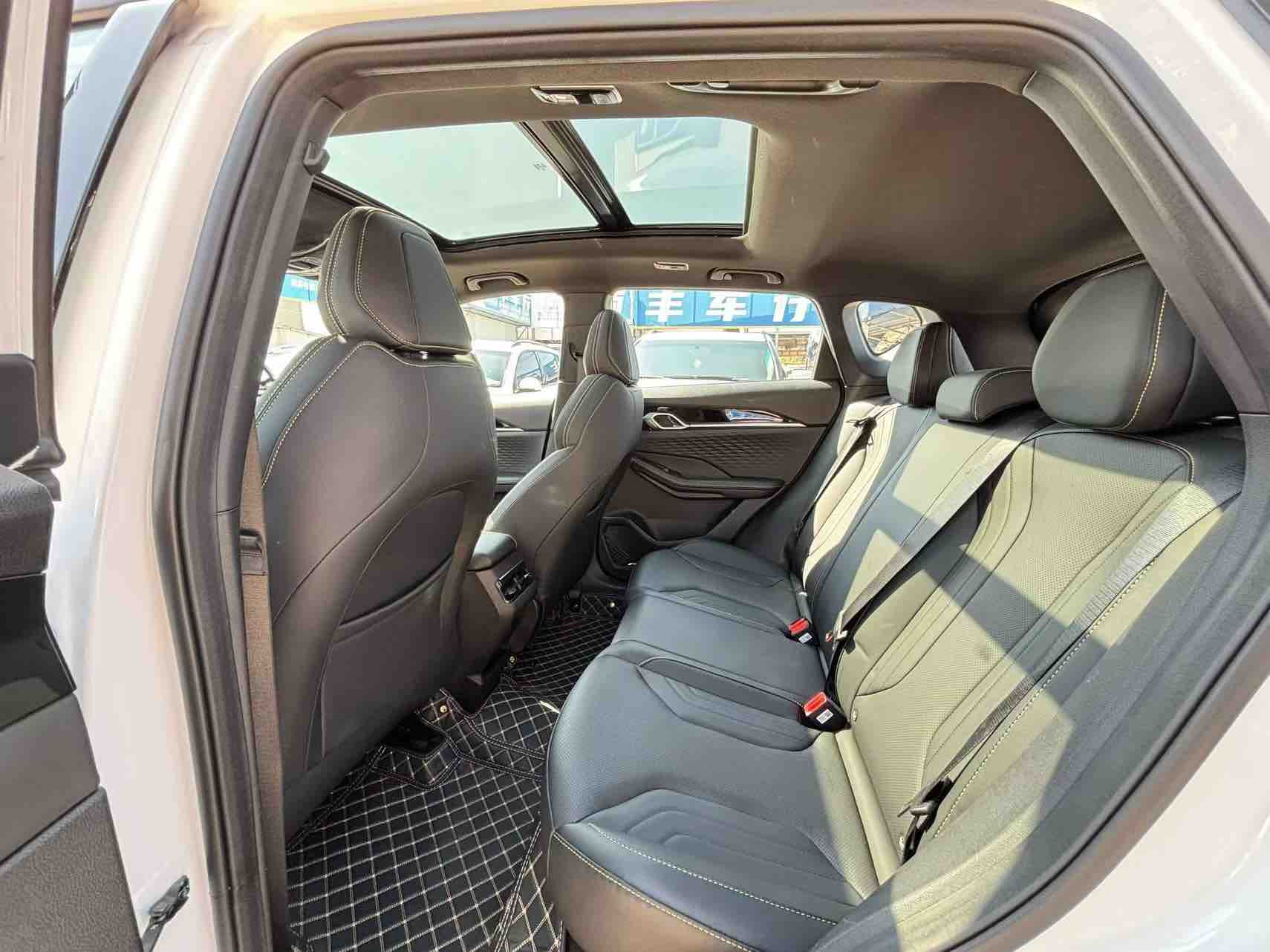GEELY Coolray 2024 #5 GEELY Coolray 2024 car image #5