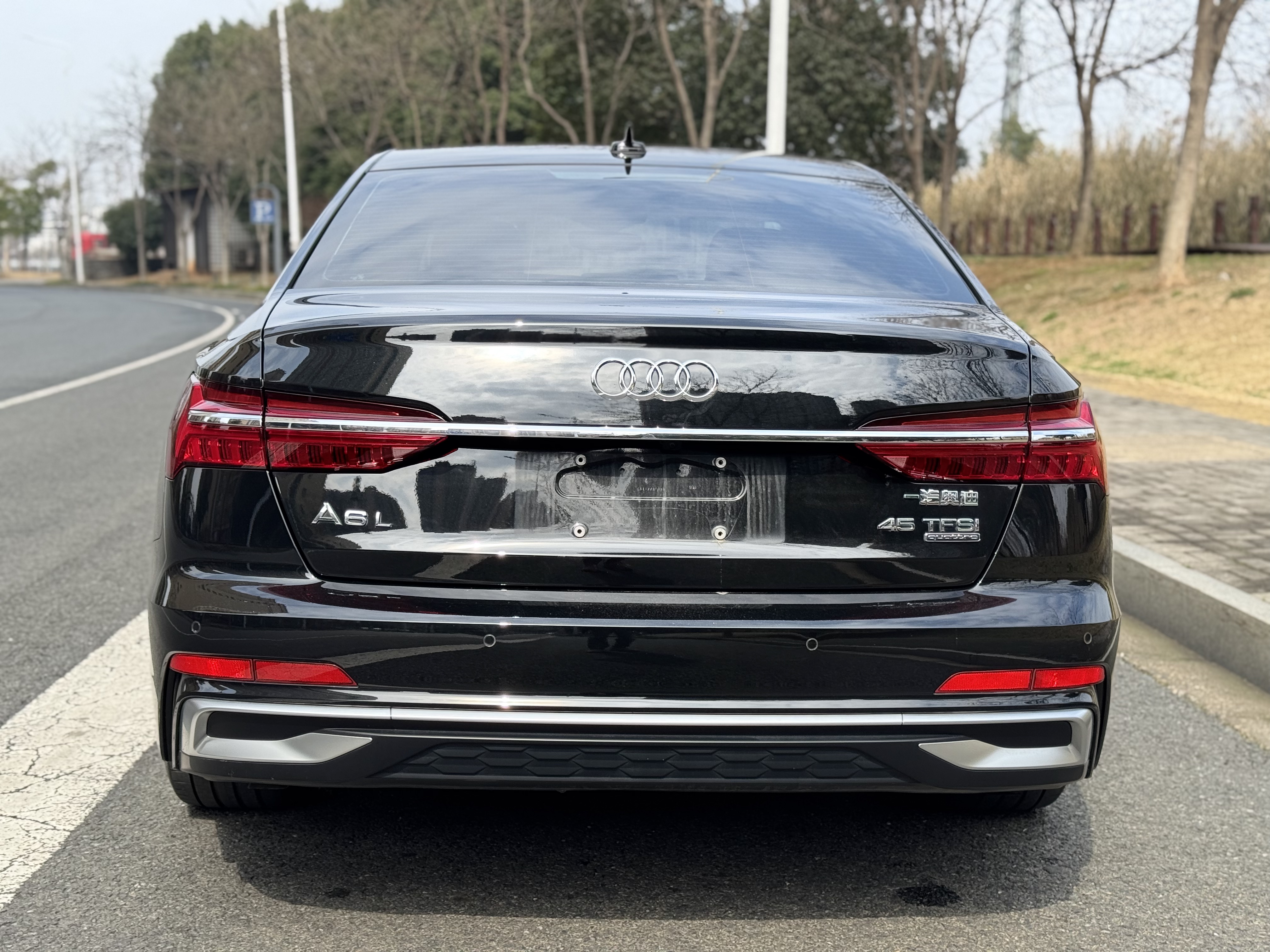 Audi A6L 2025 car image #5
