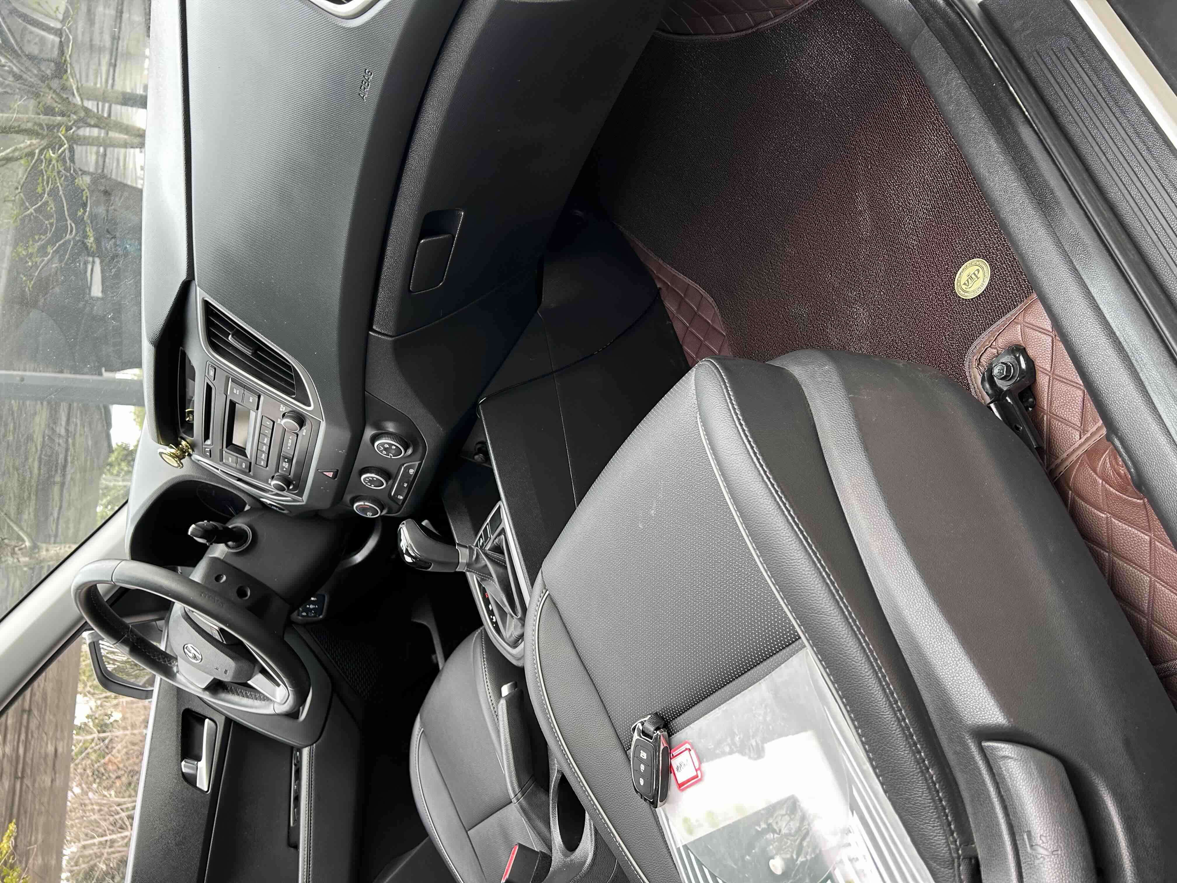 Hyundai ix25 2016 #5 Hyundai ix25 2016 car image #5