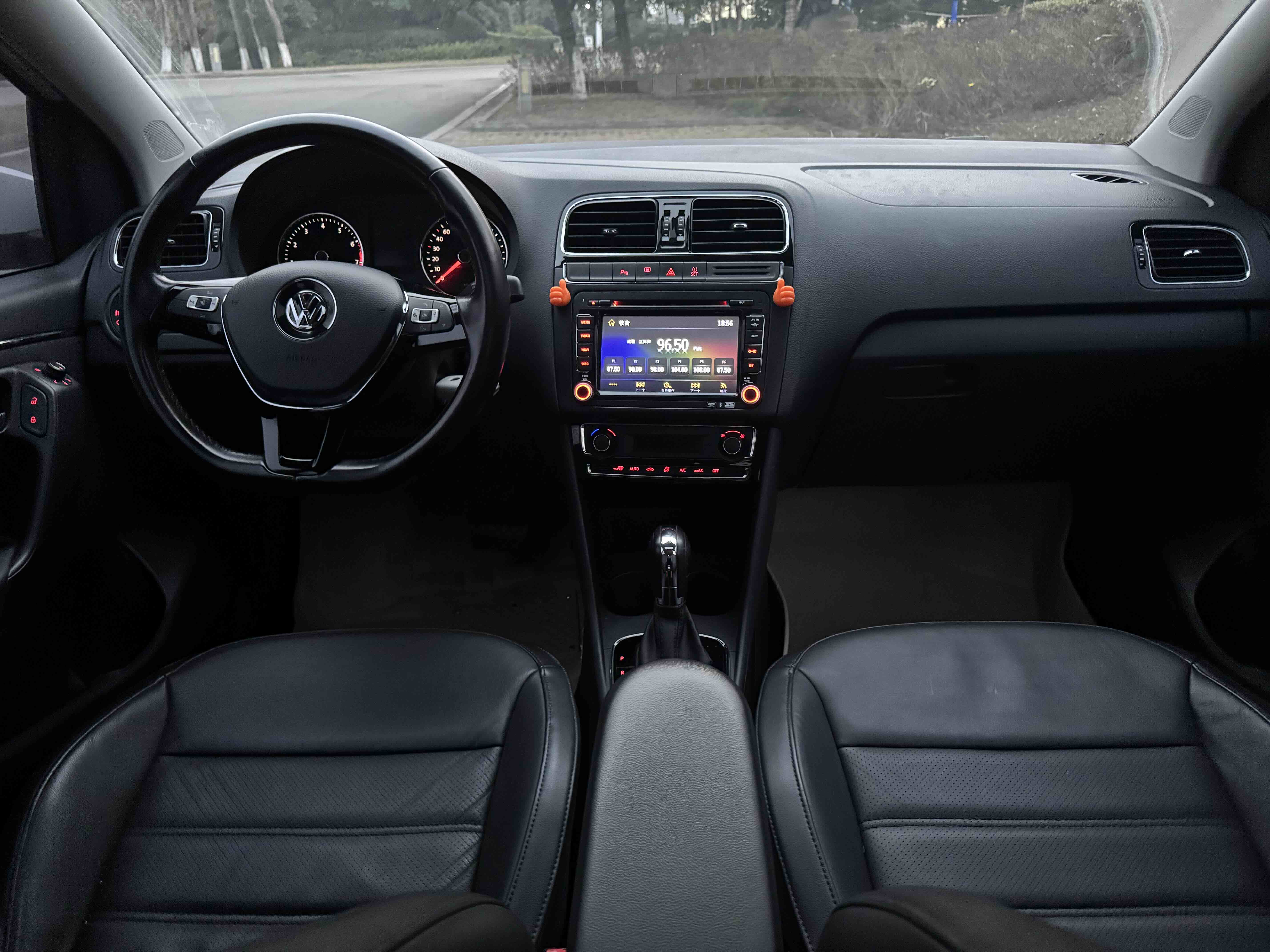 Polo 2015 #5 Polo 2015 car image #5