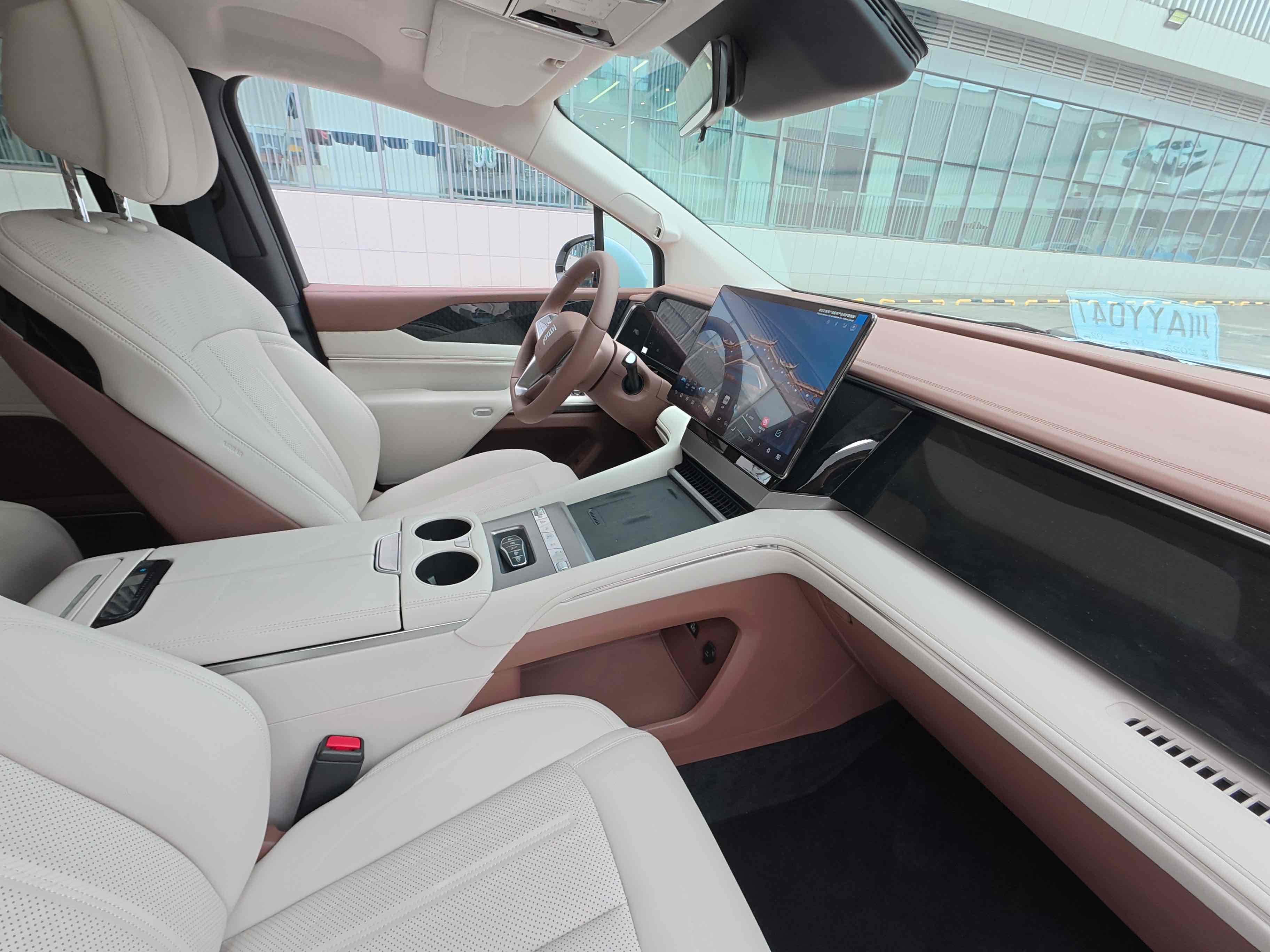 BYD Xia 2025 #5 BYD Xia 2025 car image #5