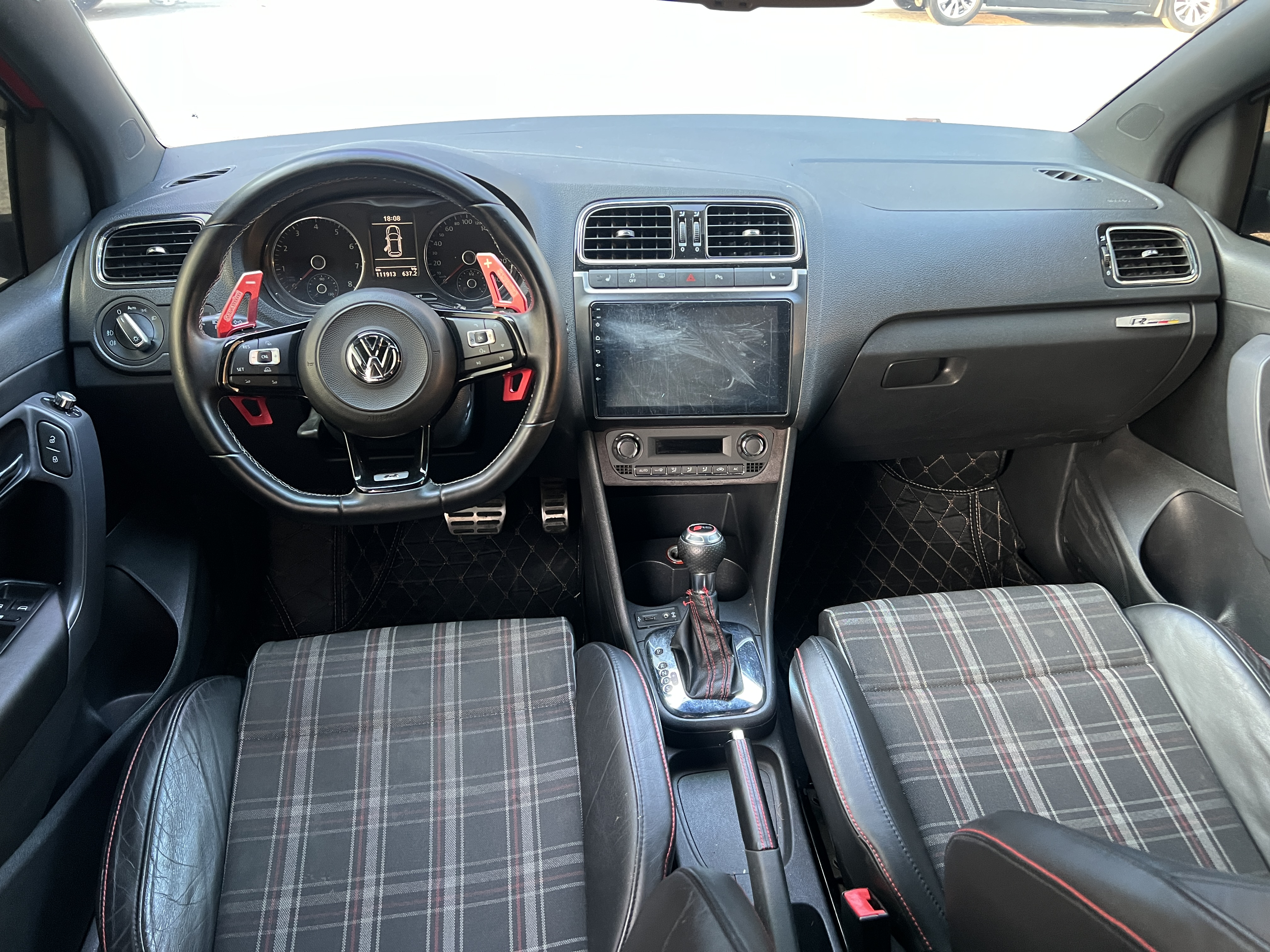 Volkswagen Polo 2014 car image #5