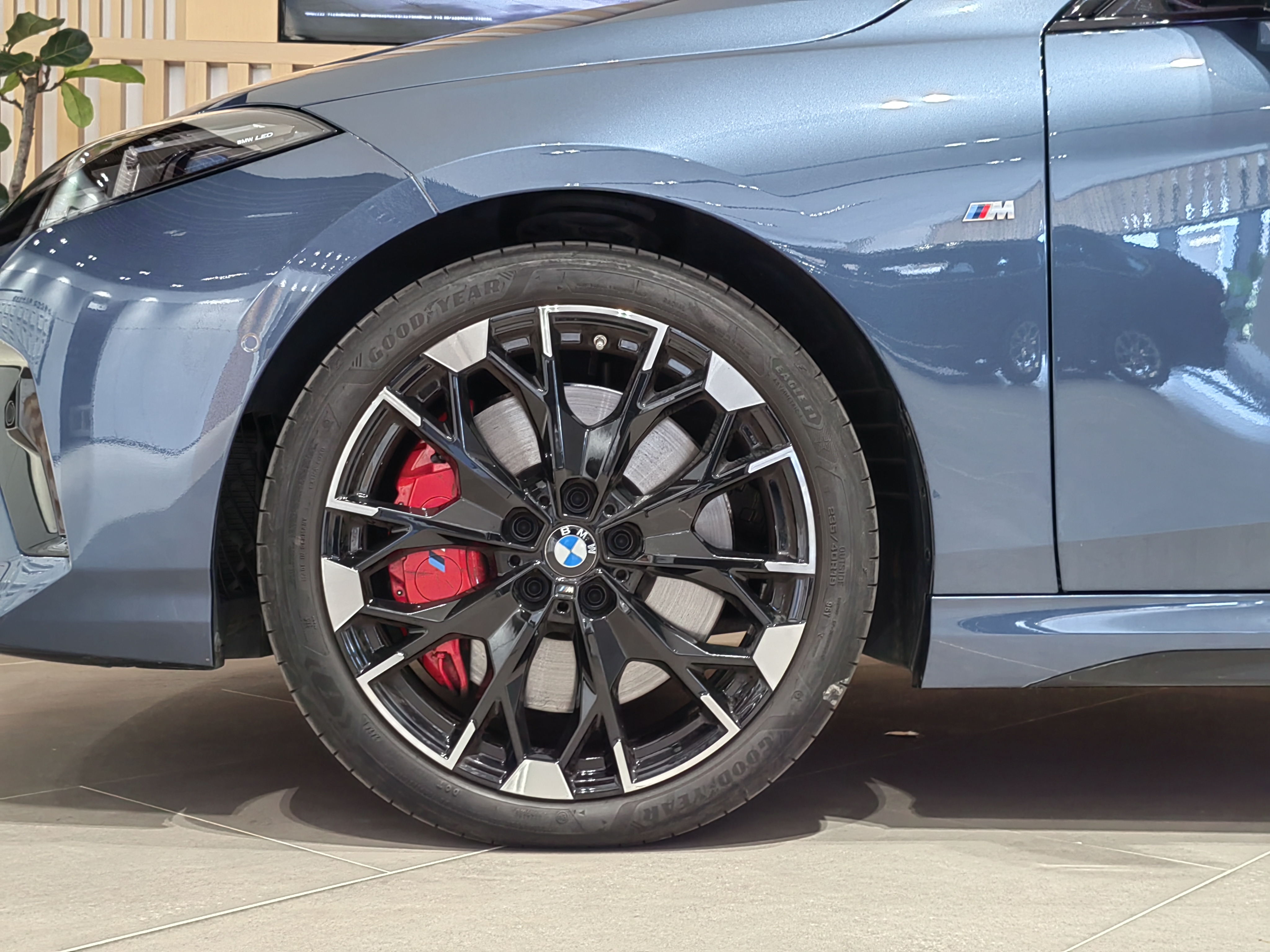 BMW M235L 2025 #5 BMW M235L 2025 immagine di auto #5