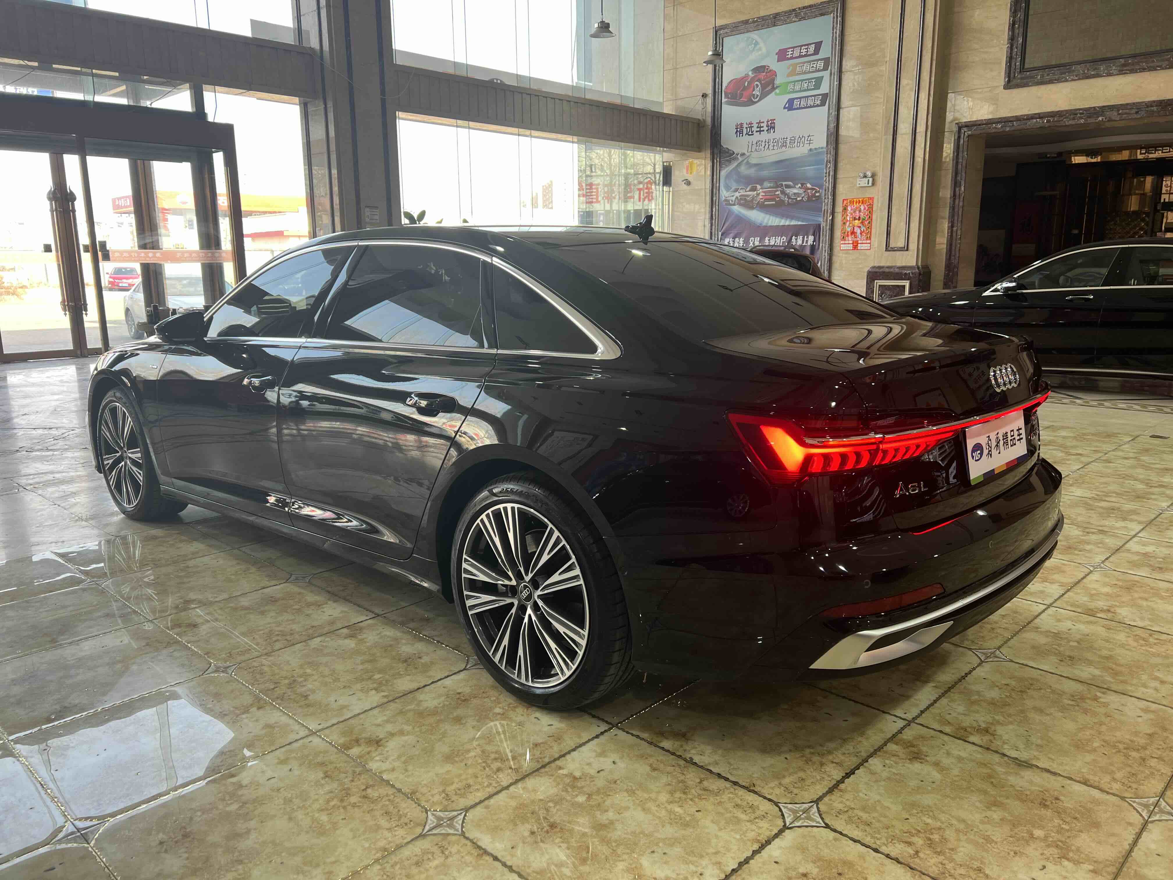 Audi A6L 2025 car image #5