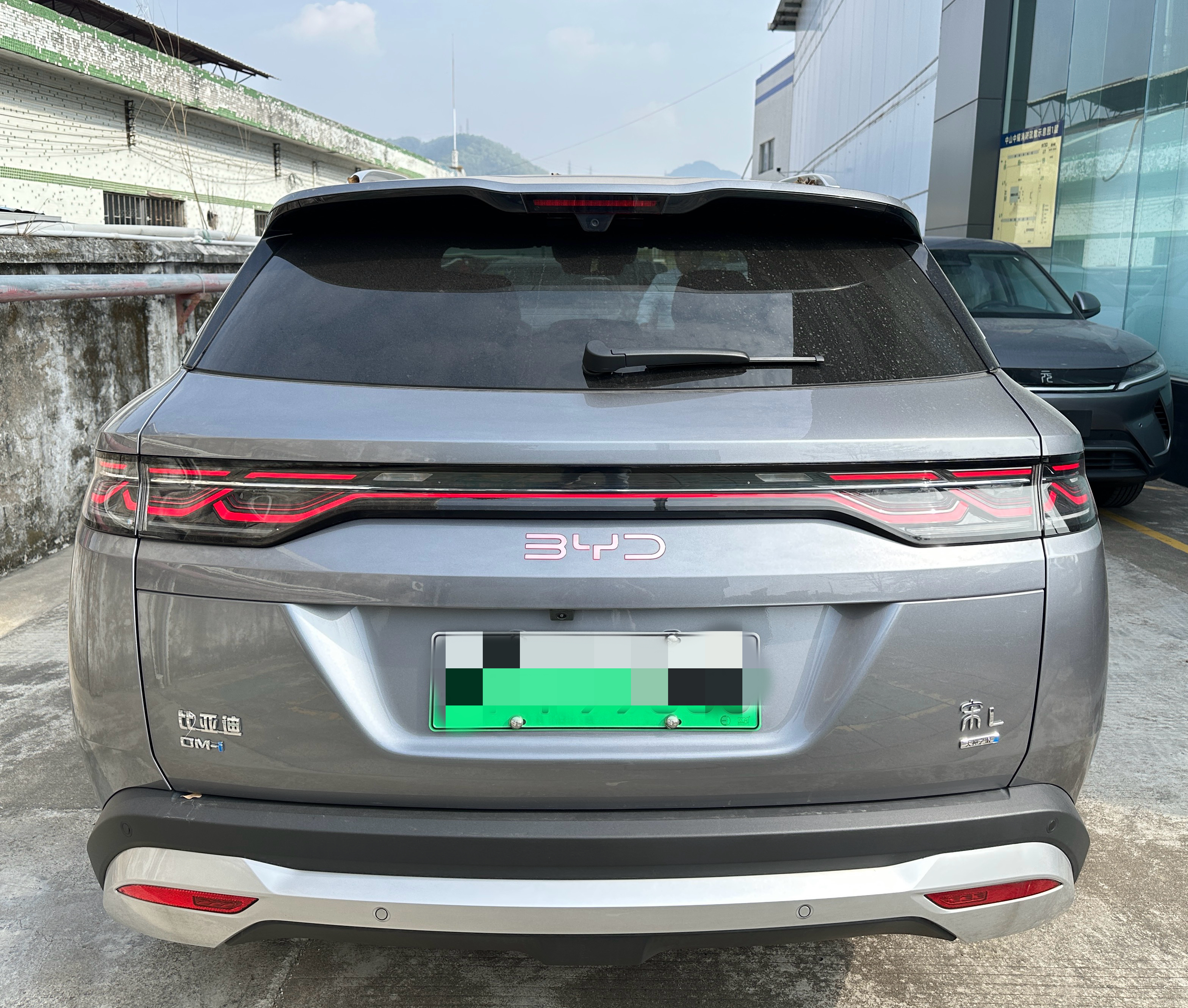 BYD SongL DM-i 2025 car image #5