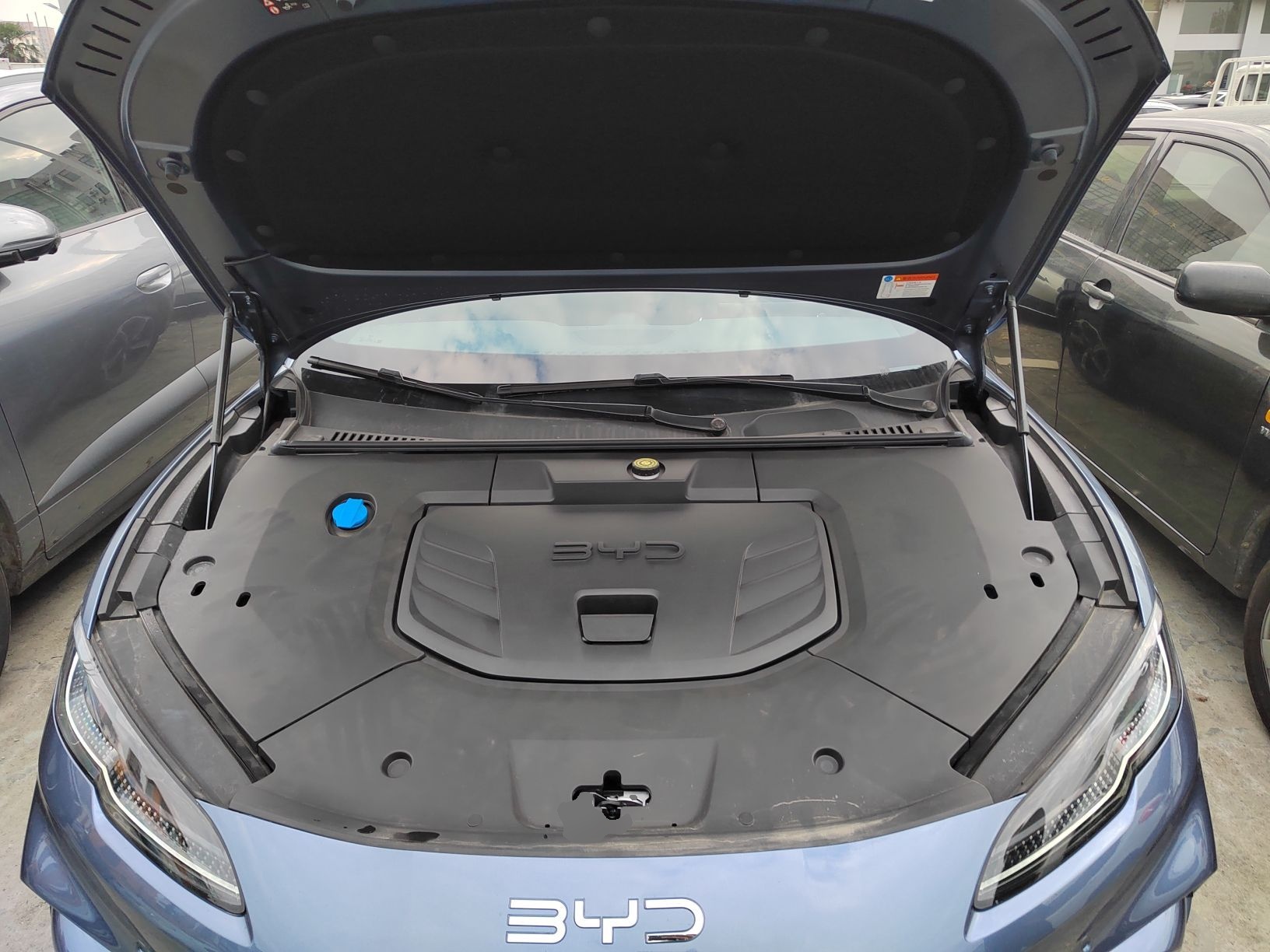 BYD Seal 06GT 2025 car image #5