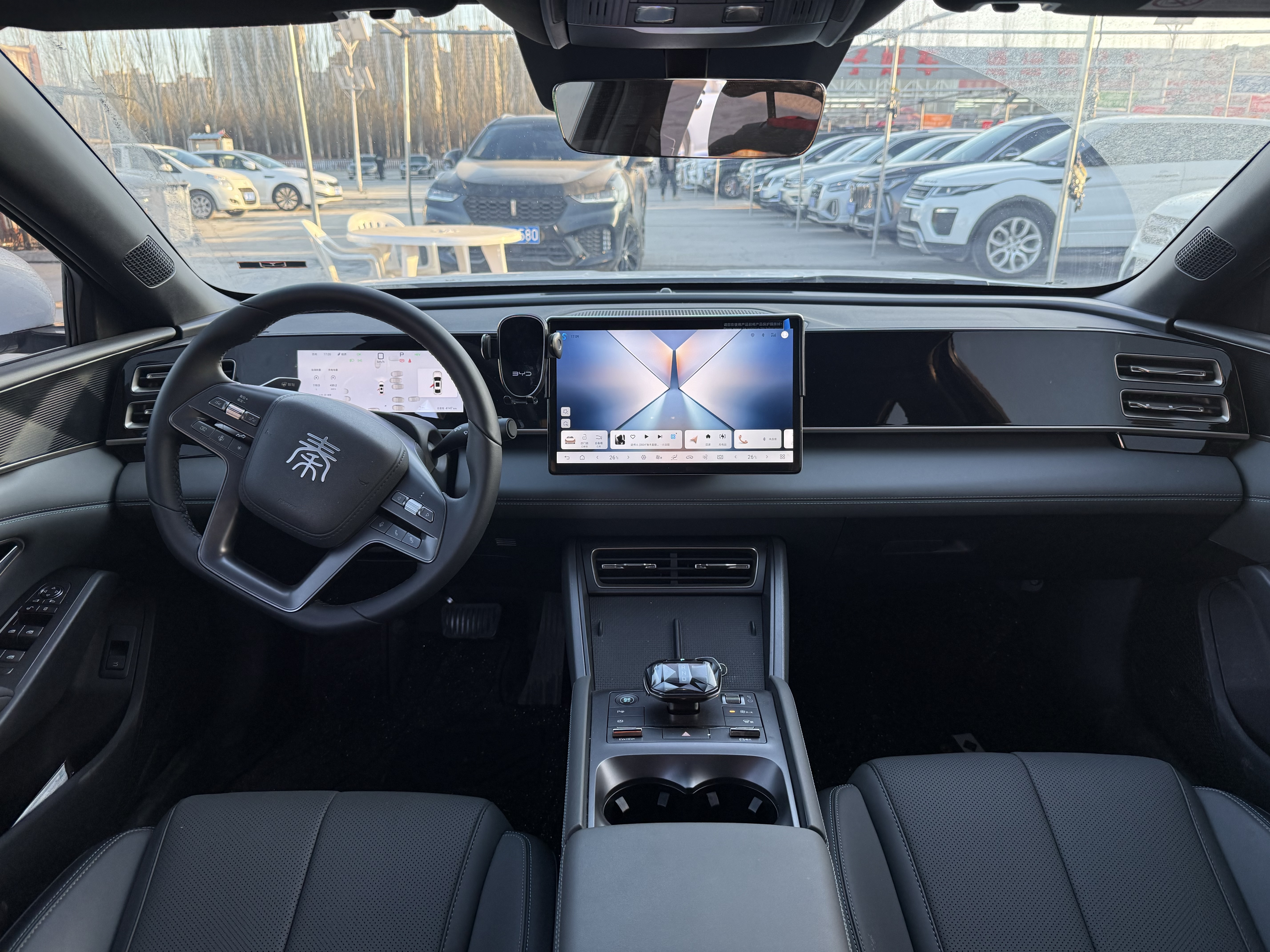 BYD Qin L 2025 immagine di auto #5