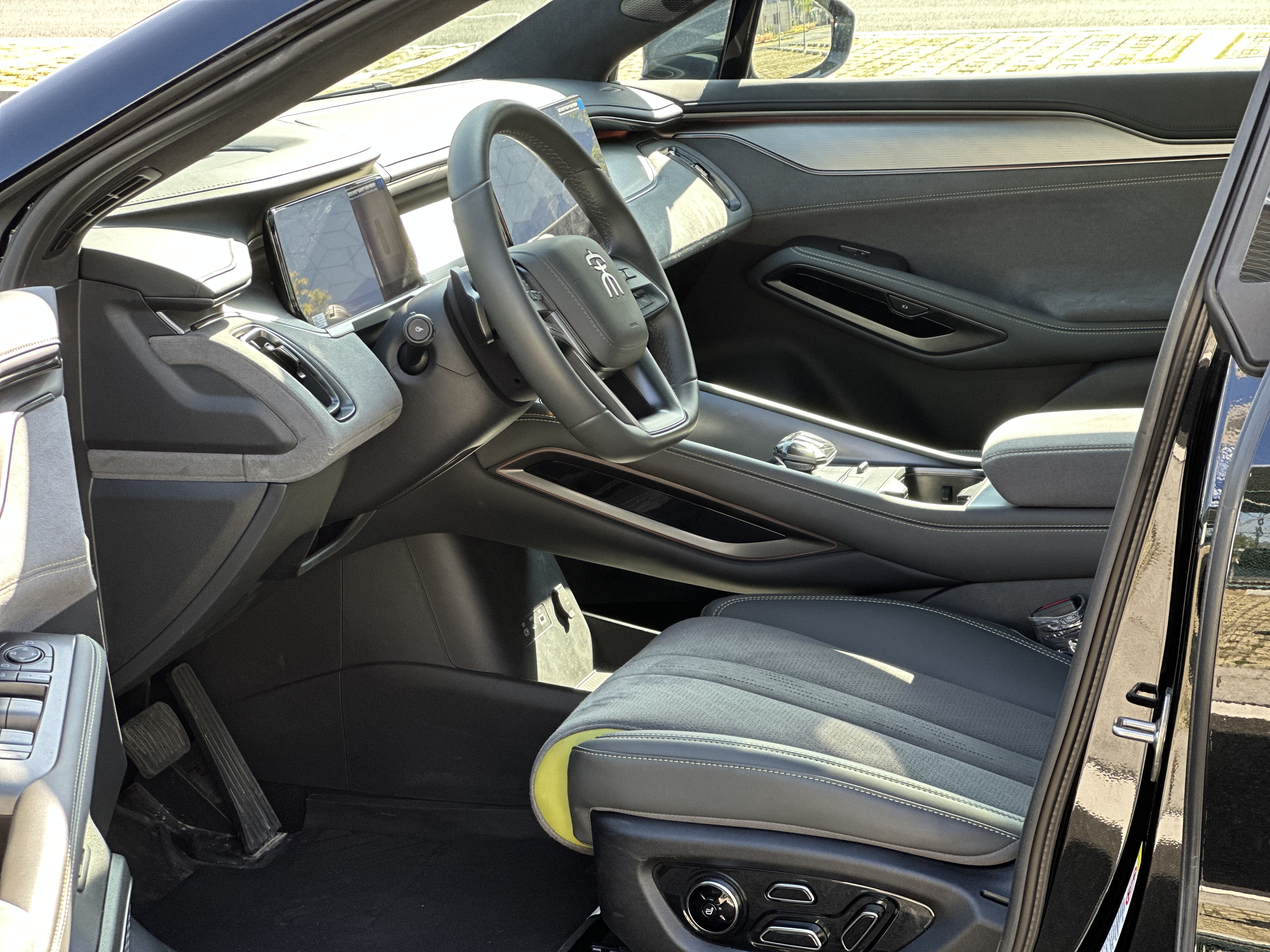 BYD SongL EV 2025 #5 BYD SongL EV 2025 car image #5