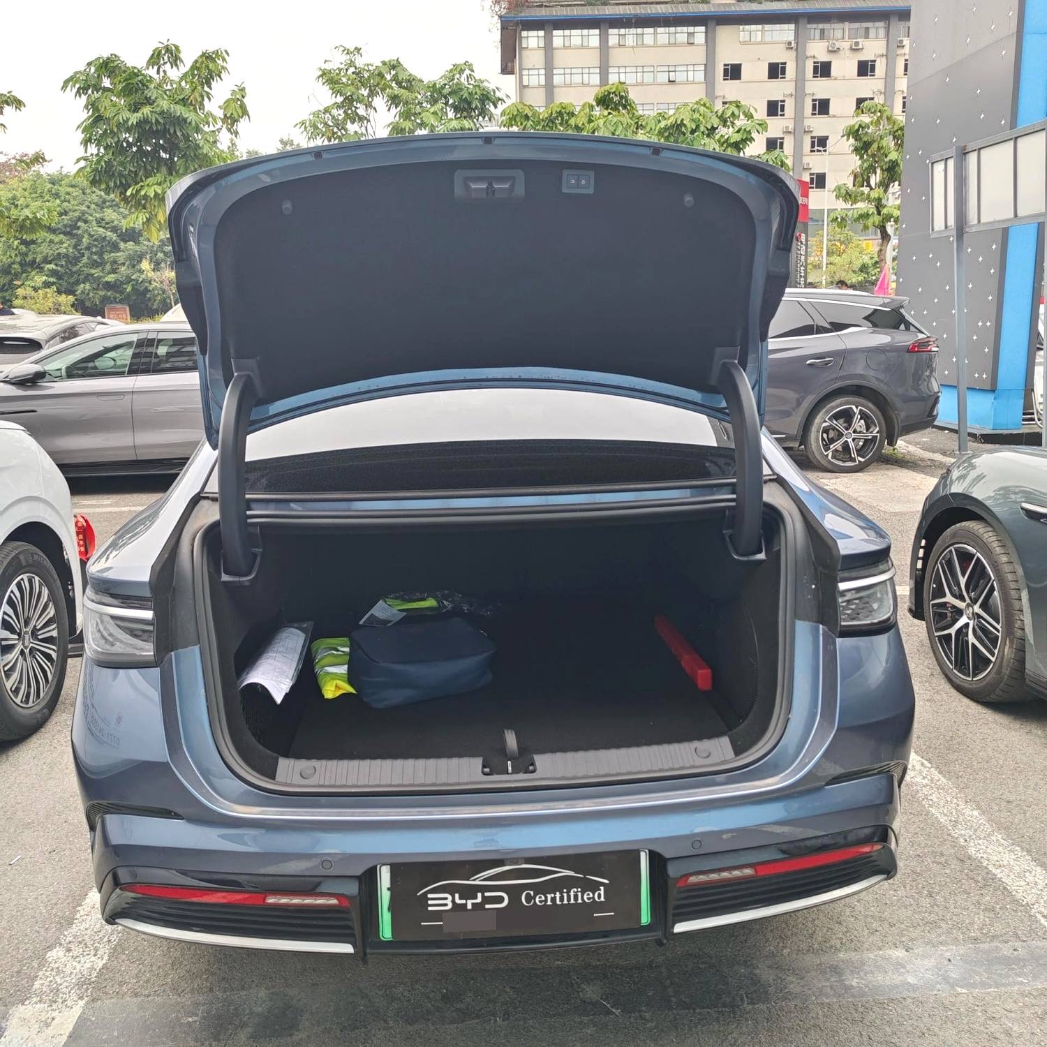 BYD Seal 07 DM-i 2025 #5 BYD Seal 07 DM-i 2025 car image #5