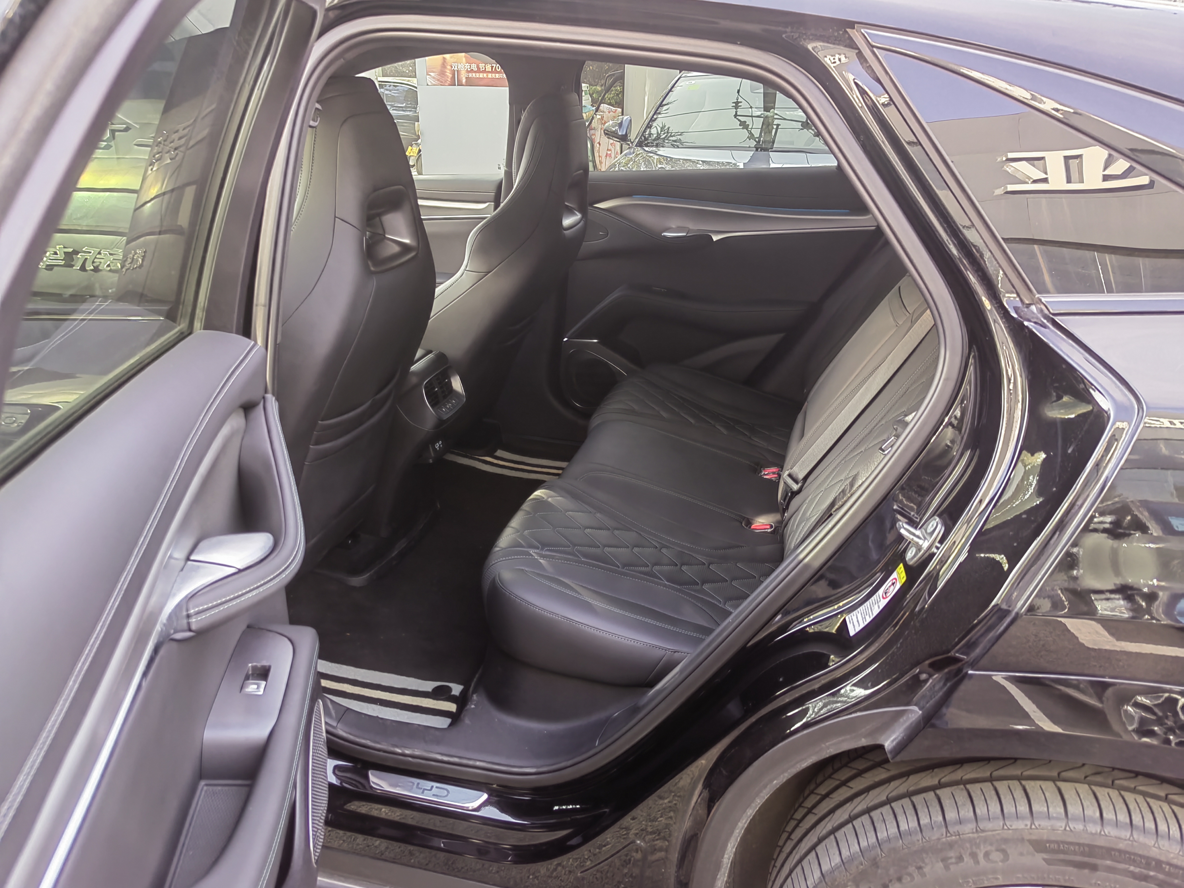 BYD Sea Lion 07 EV 2025 #5 BYD Sea Lion 07 EV 2025 car image #5