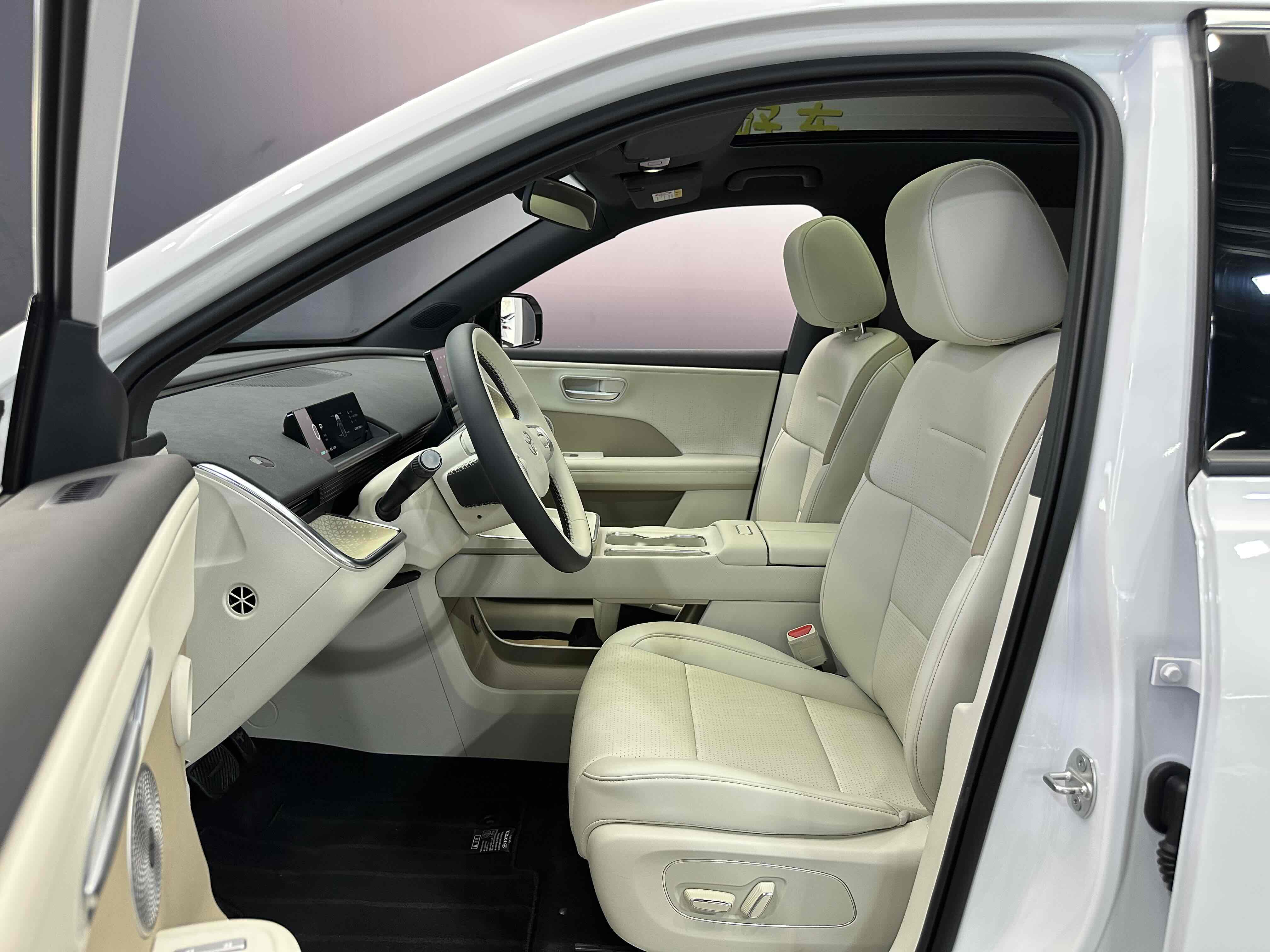 Toyota Bozhi 3X 2025 immagine di auto #5