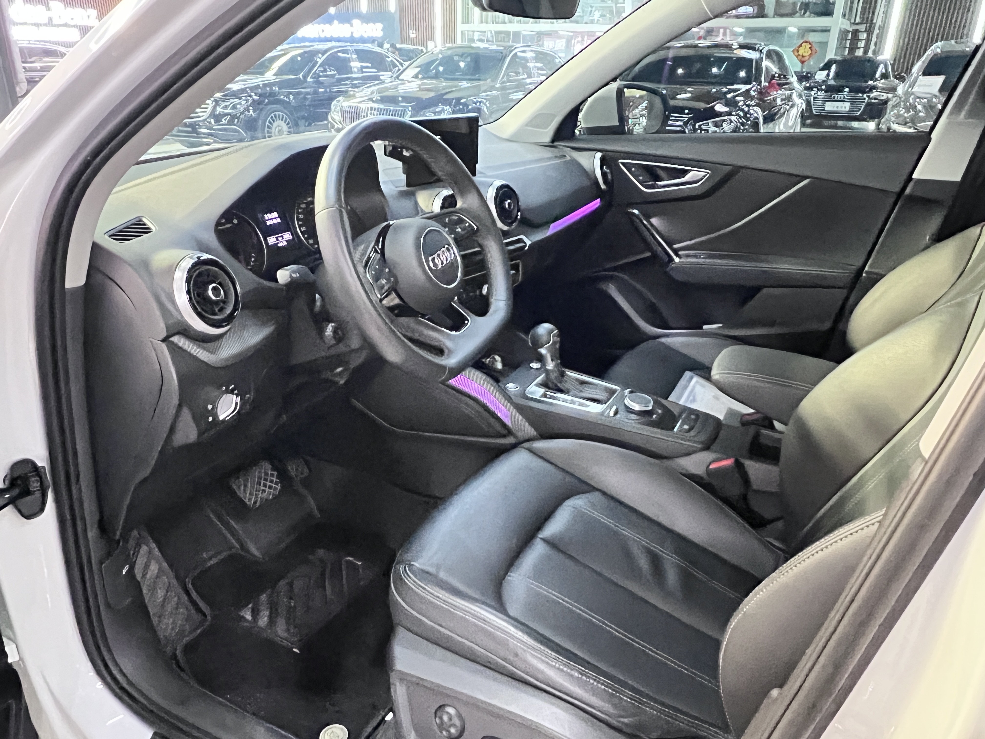 Q2L 2024 car image #5