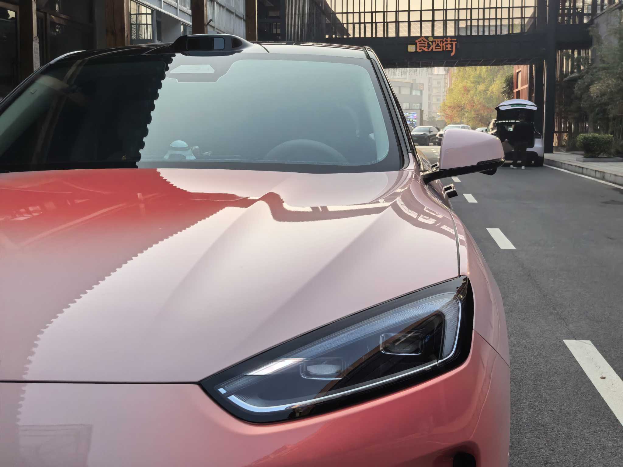 2025 car image #5