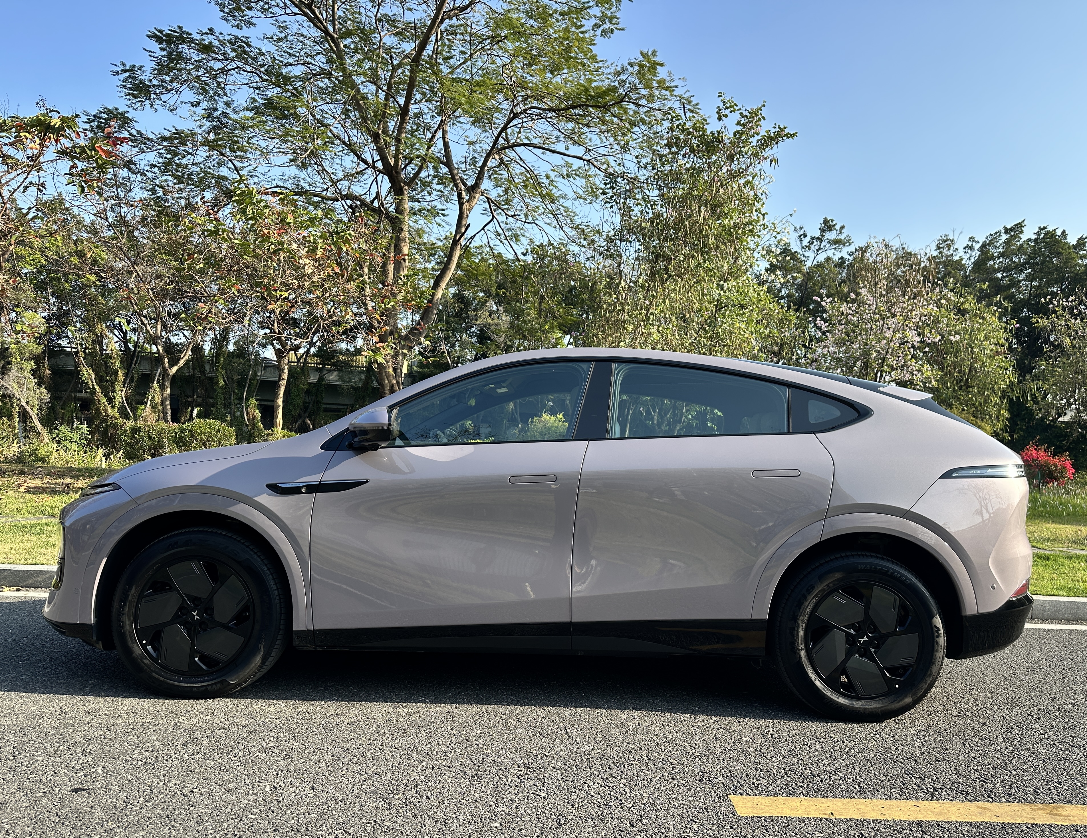 小鹏 小鹏G6 2025 汽车图片 #5