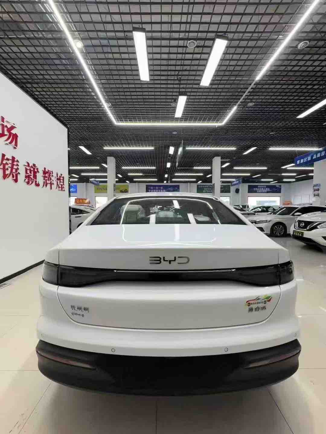 BYD Seal 05 DM-i 2025 car image #5