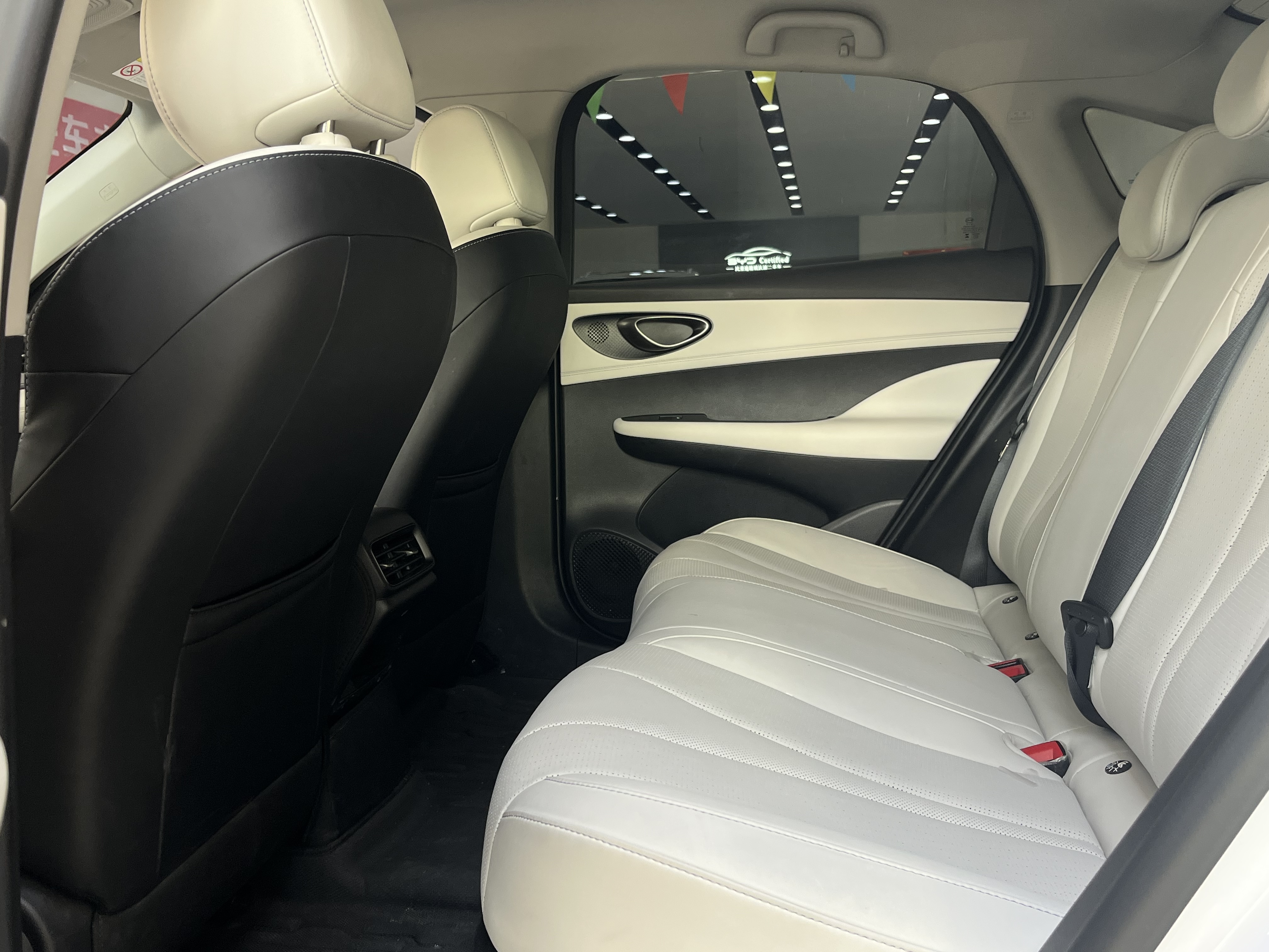 BYD Seal 05 DM-i 2025 car image #5