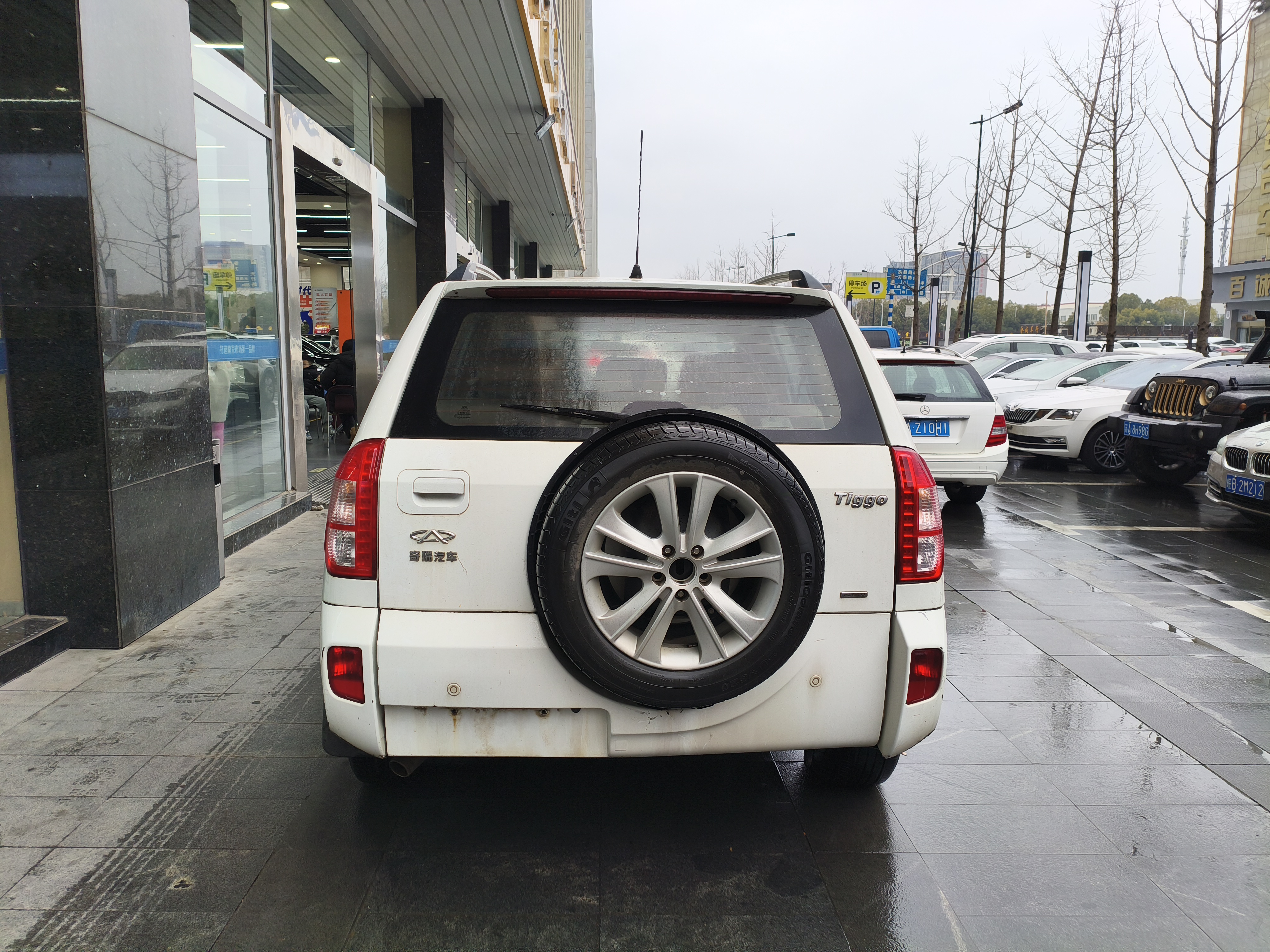 Tiggo 2015 #5 Tiggo 2015 car image #5