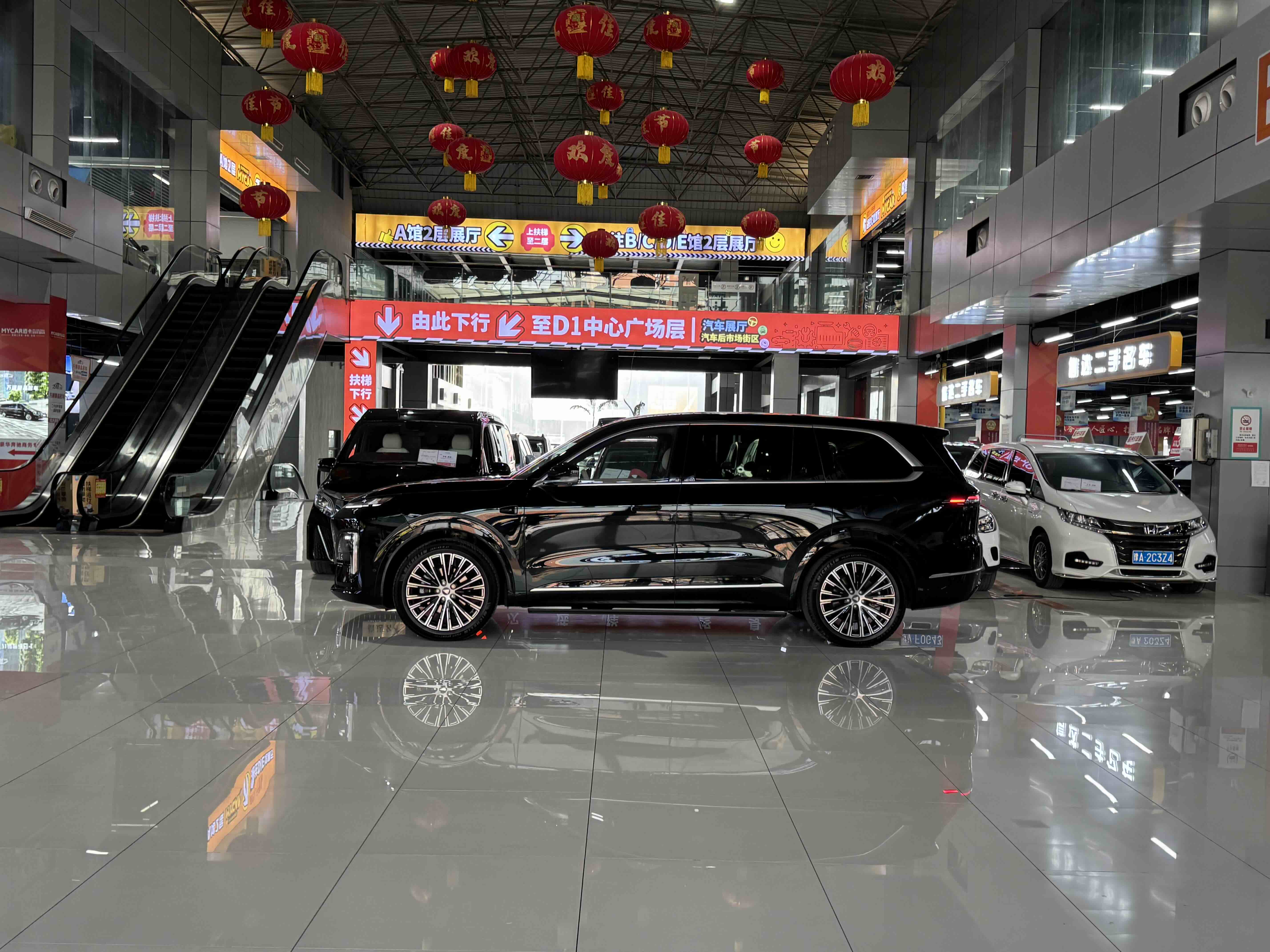 Deepal S09 2025 car image #5