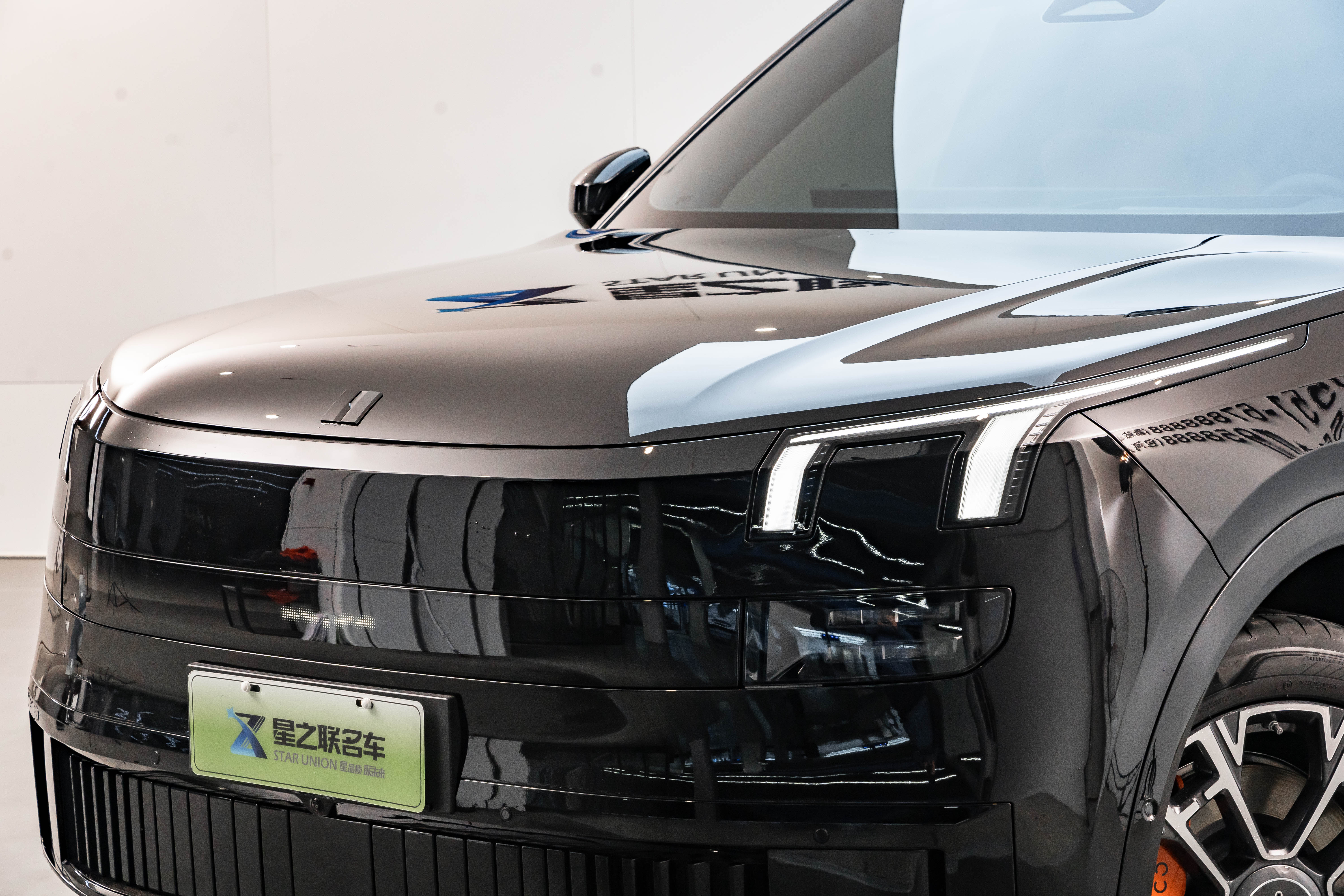 Lynk & Co 900 2025 #5 Lynk & Co 900 2025 car image #5