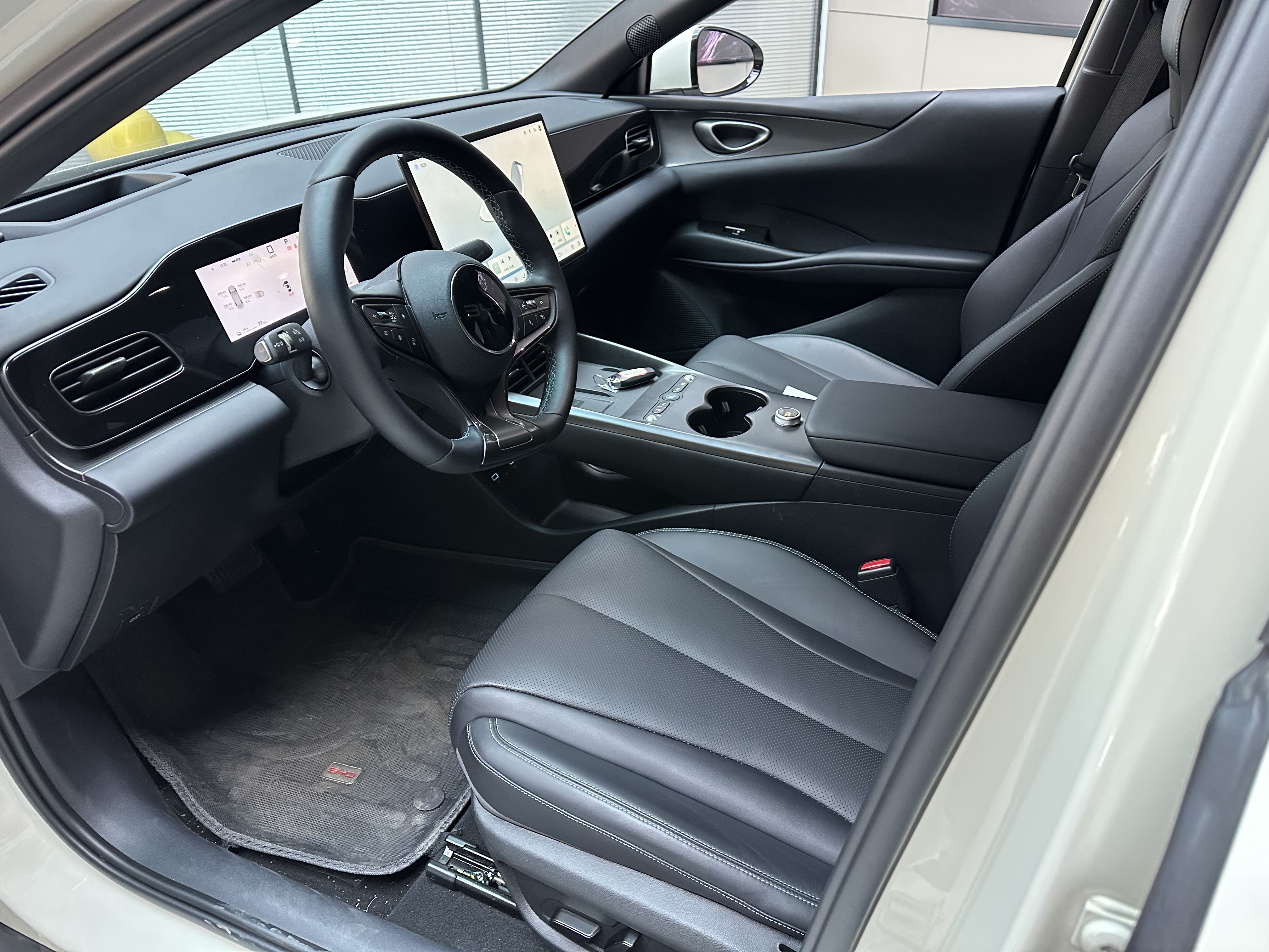 BYD Seal 06 New Energy 2025 car image #5