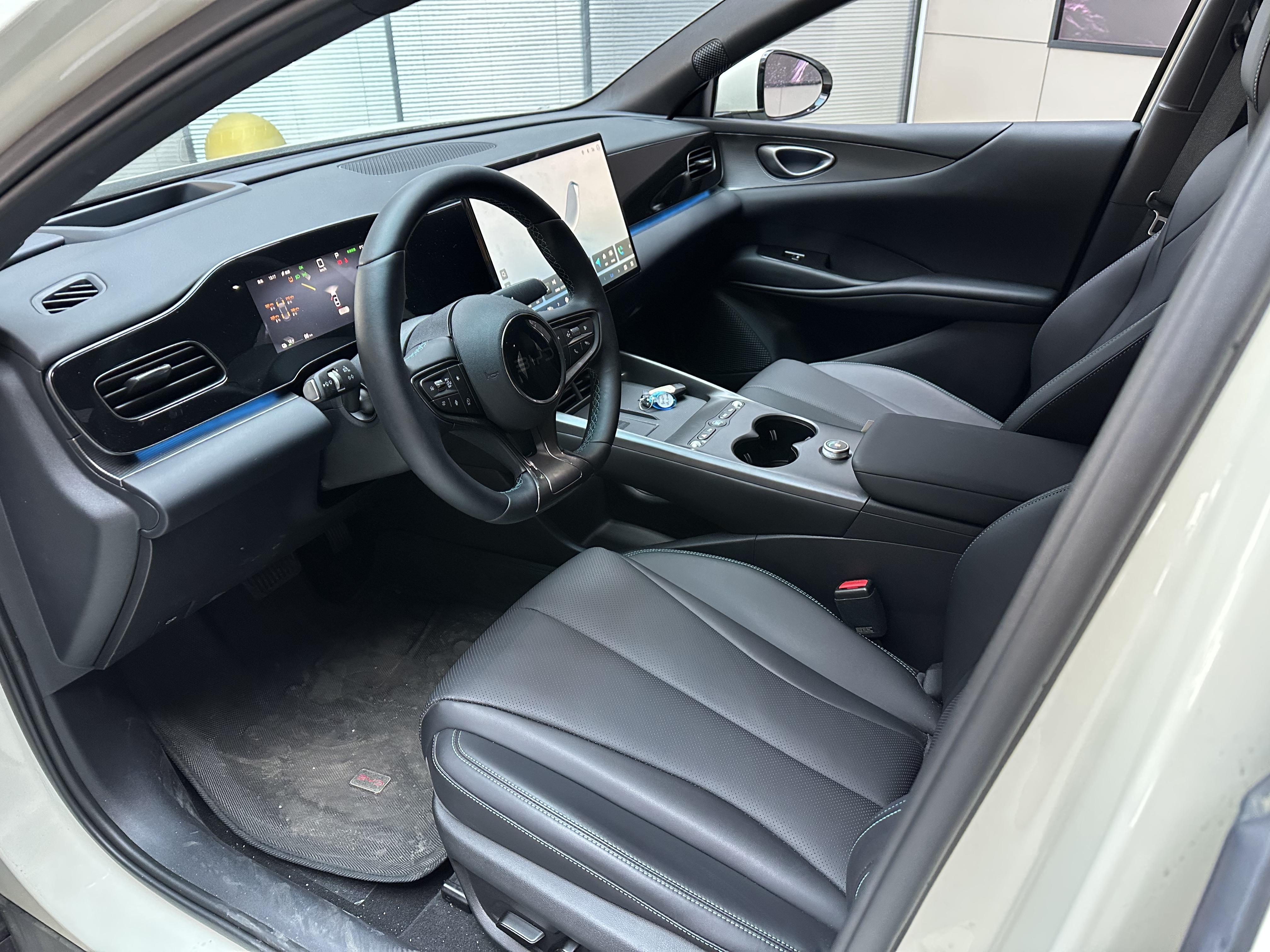 BYD Seal 06 New Energy 2025 car image #5