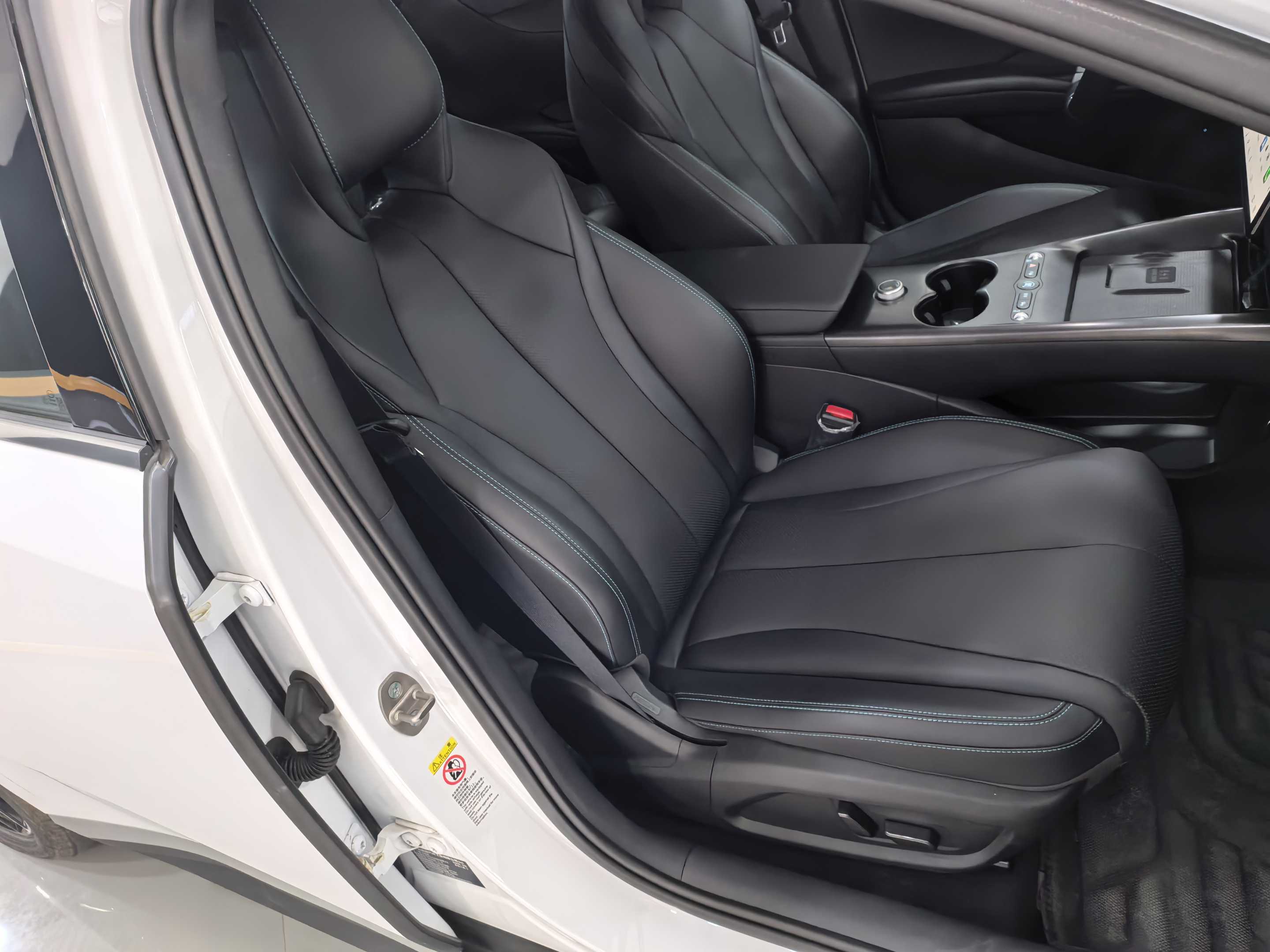 BYD Seal 06 New Energy 2025 car image #5