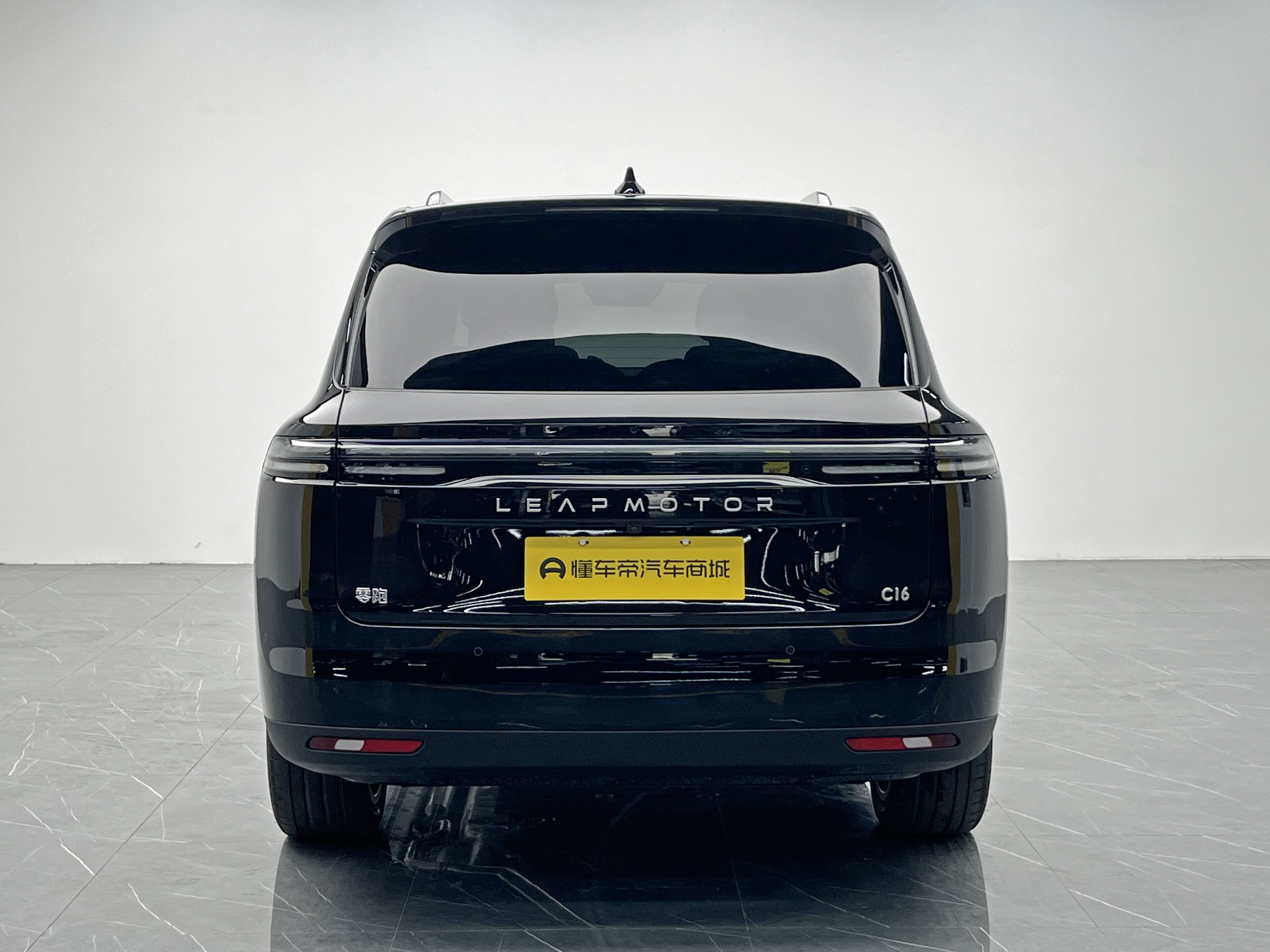 零跑汽车 零跑C16 2025 汽车图片 #5