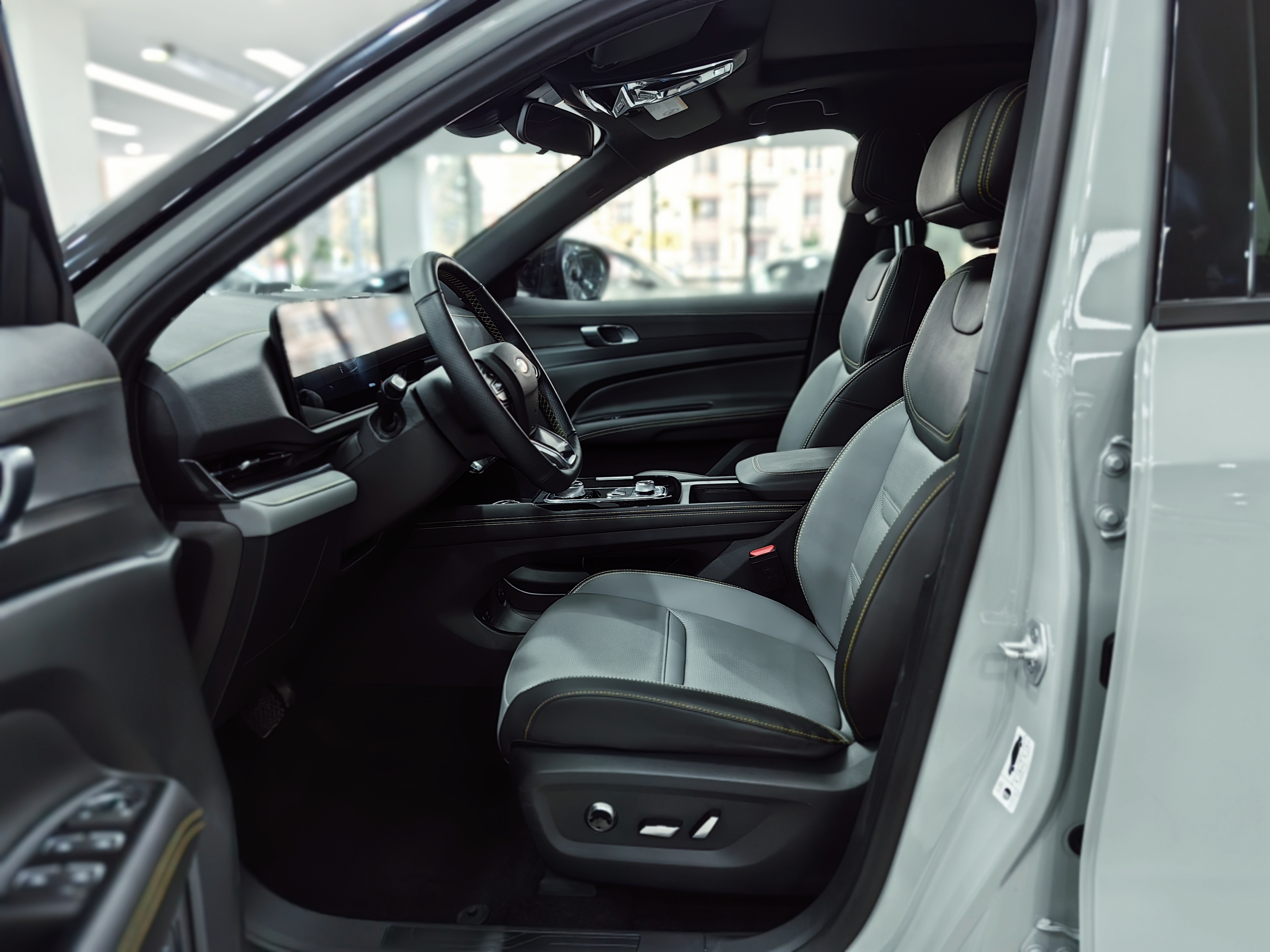 Ford Equator Sport 2025 #5 Ford Equator Sport 2025 car image #5