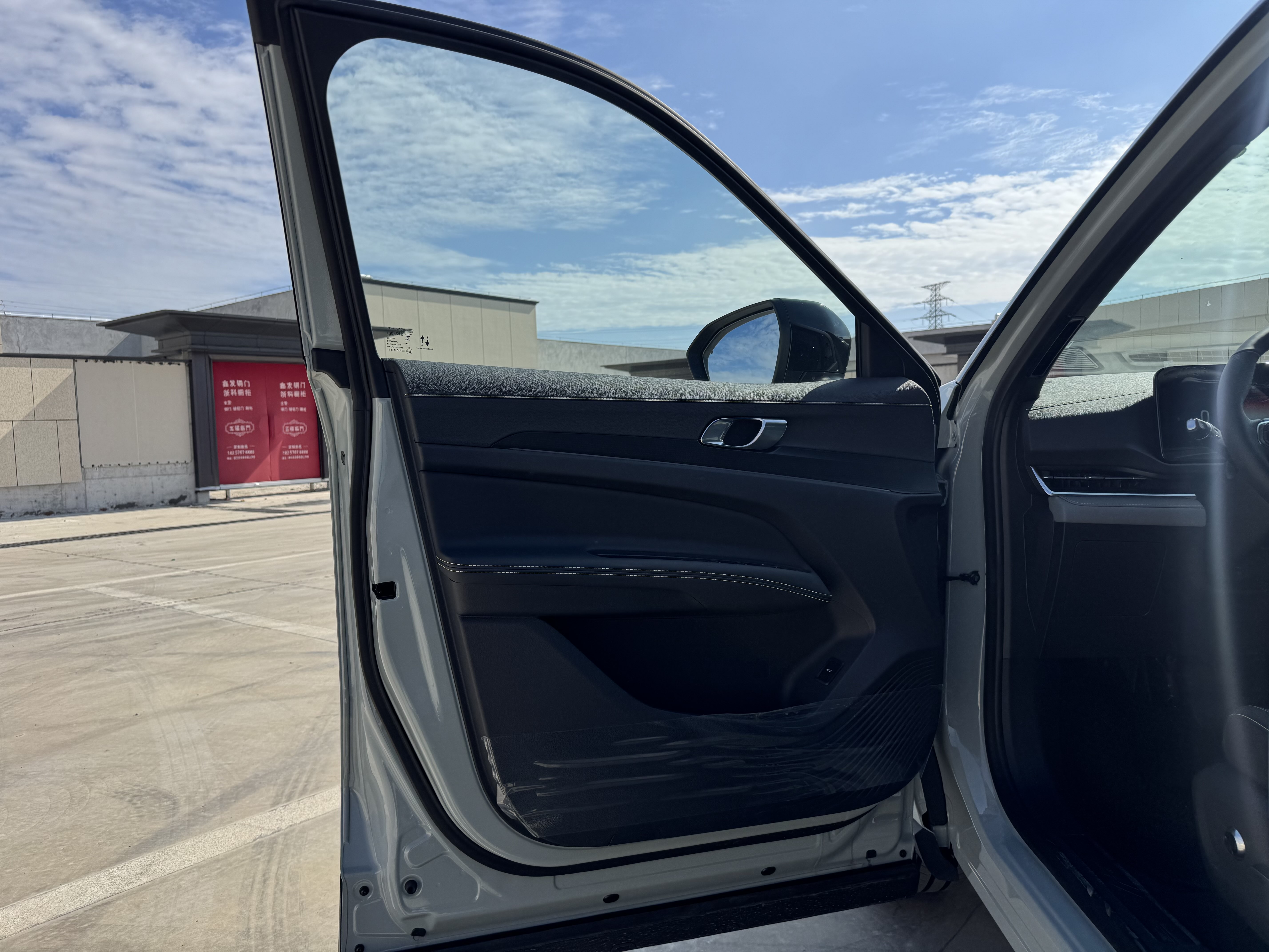 Ford Equator Sport 2025 car image #5